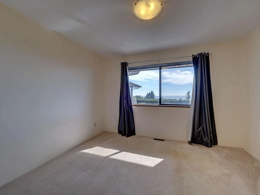 5170 Ridgeview Drive