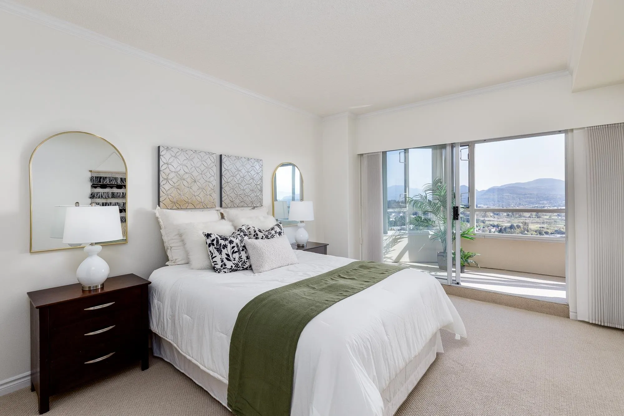 1501 3190 Gladwin Road
