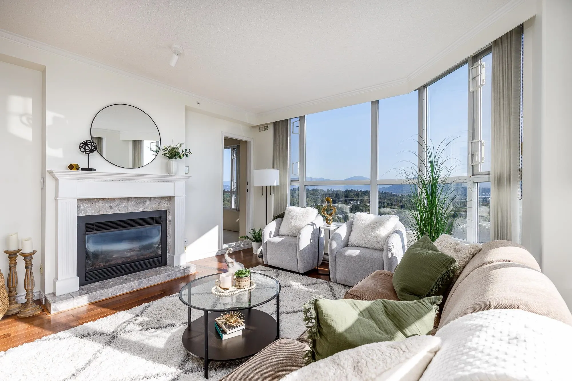 1501 3190 Gladwin Road