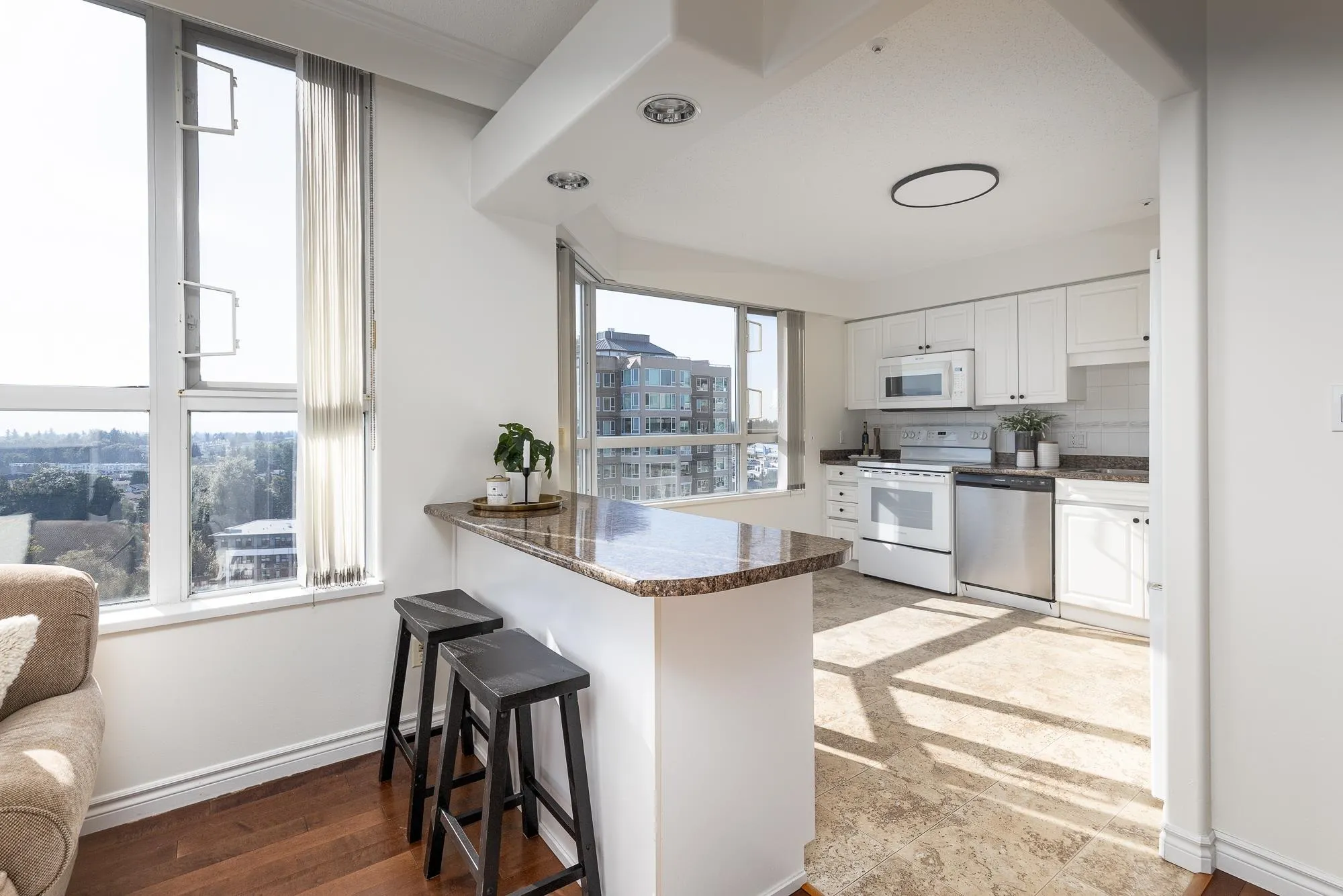 1501 3190 Gladwin Road