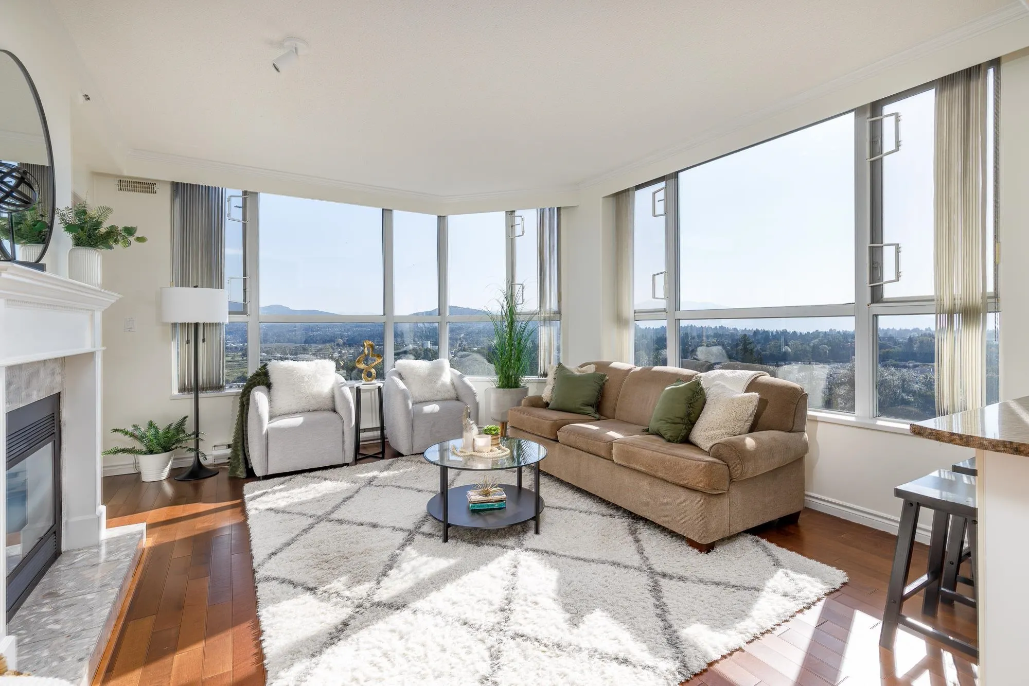 1501 3190 Gladwin Road