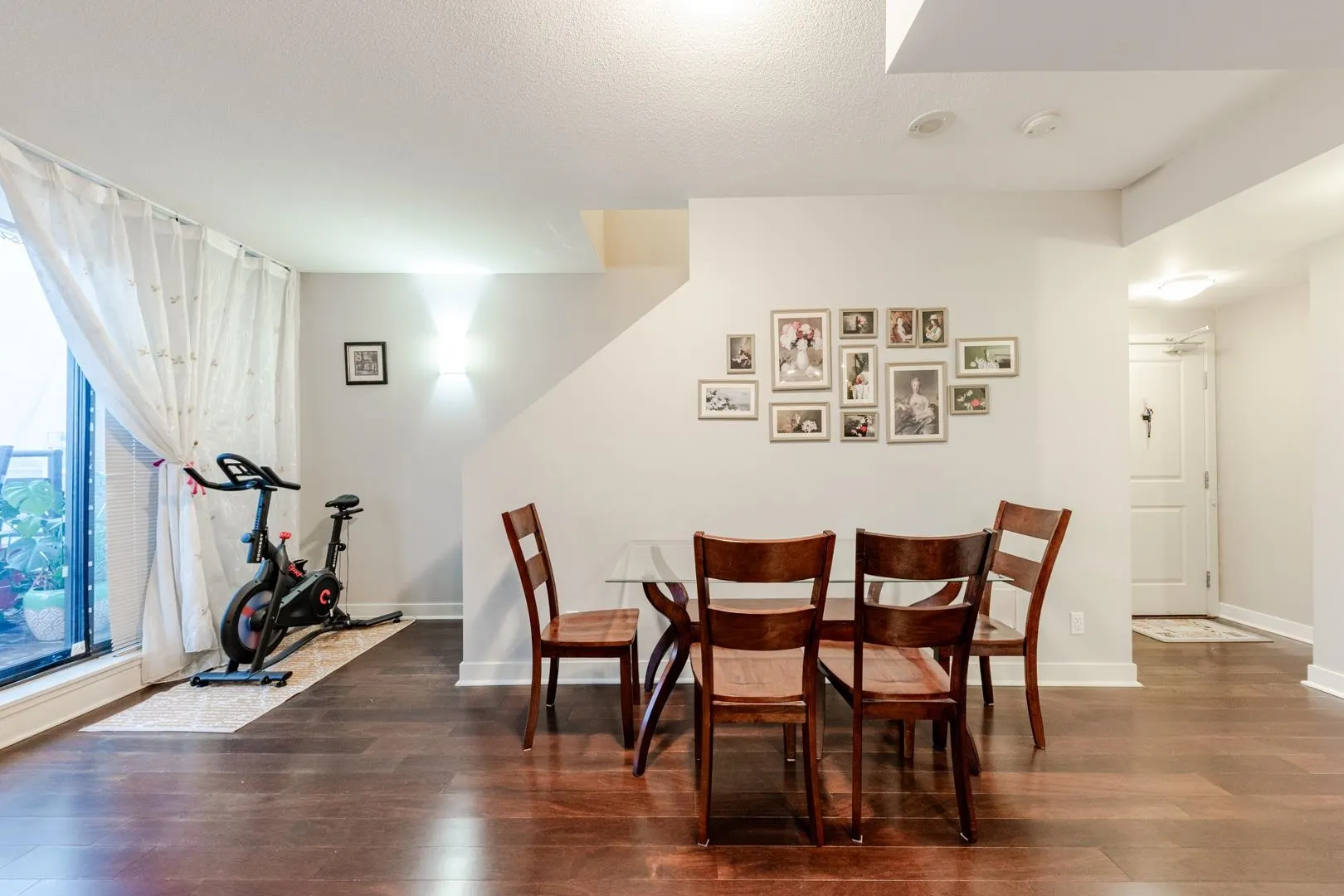 1805 6333 Katsura Street