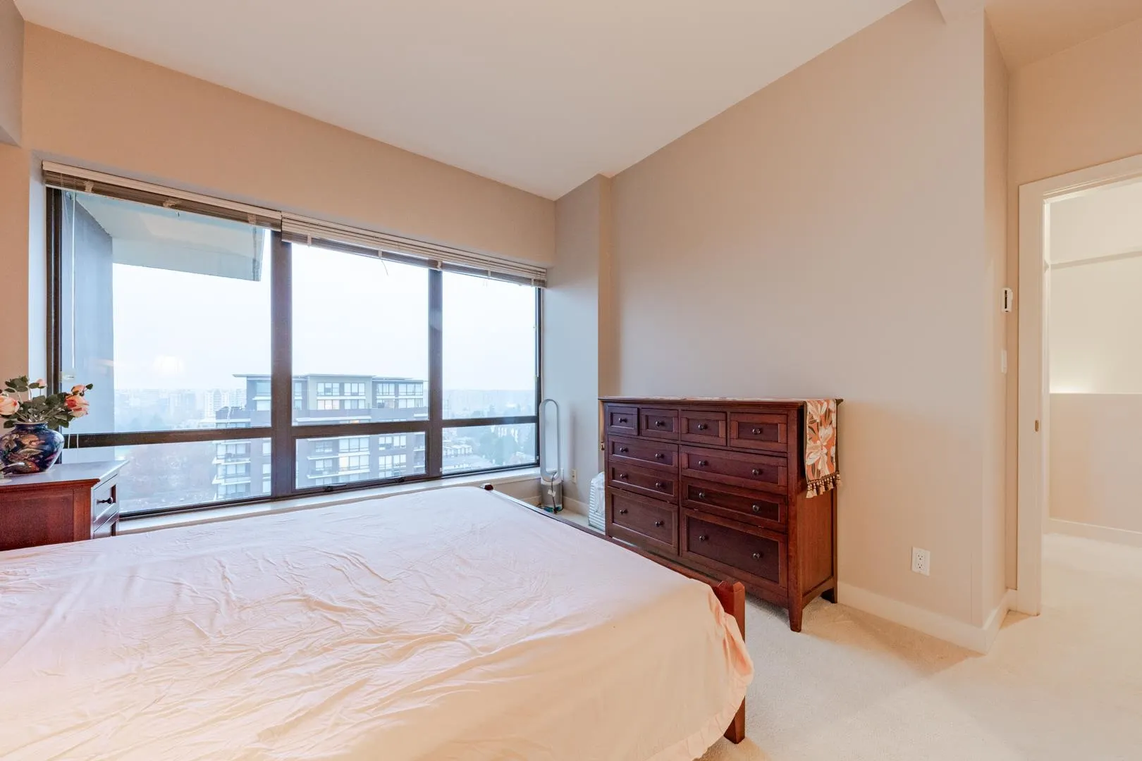 1805 6333 Katsura Street