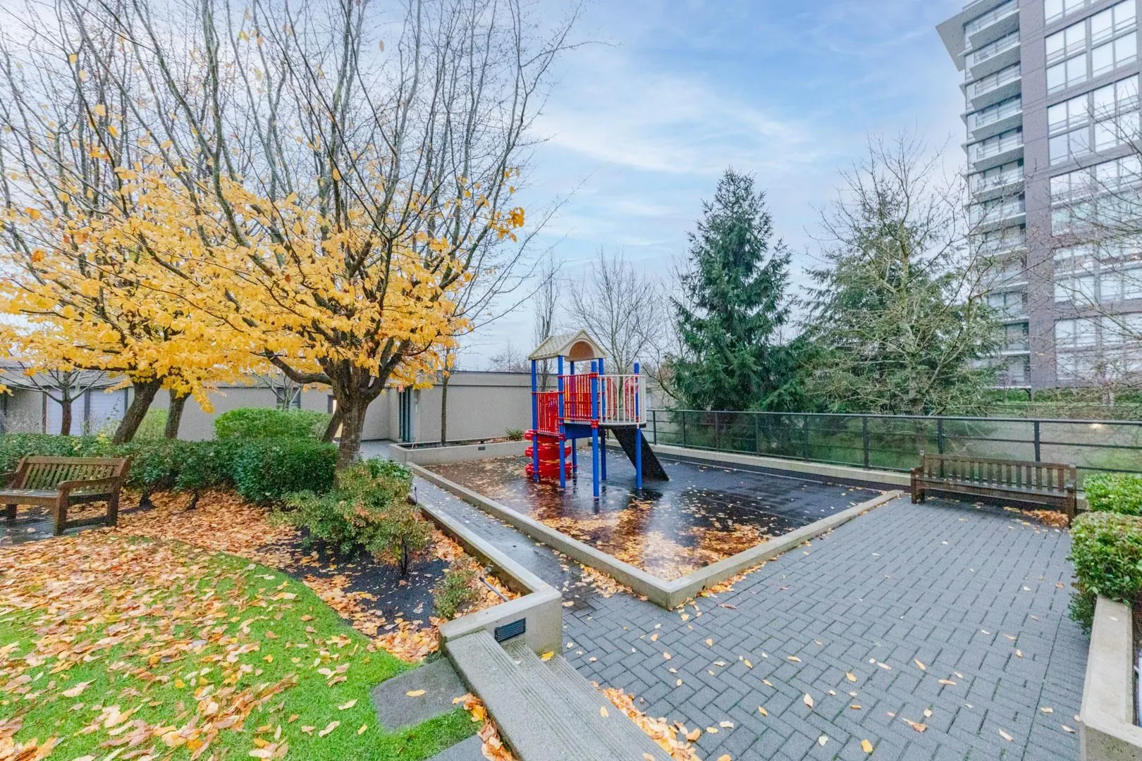 1805 6333 Katsura Street