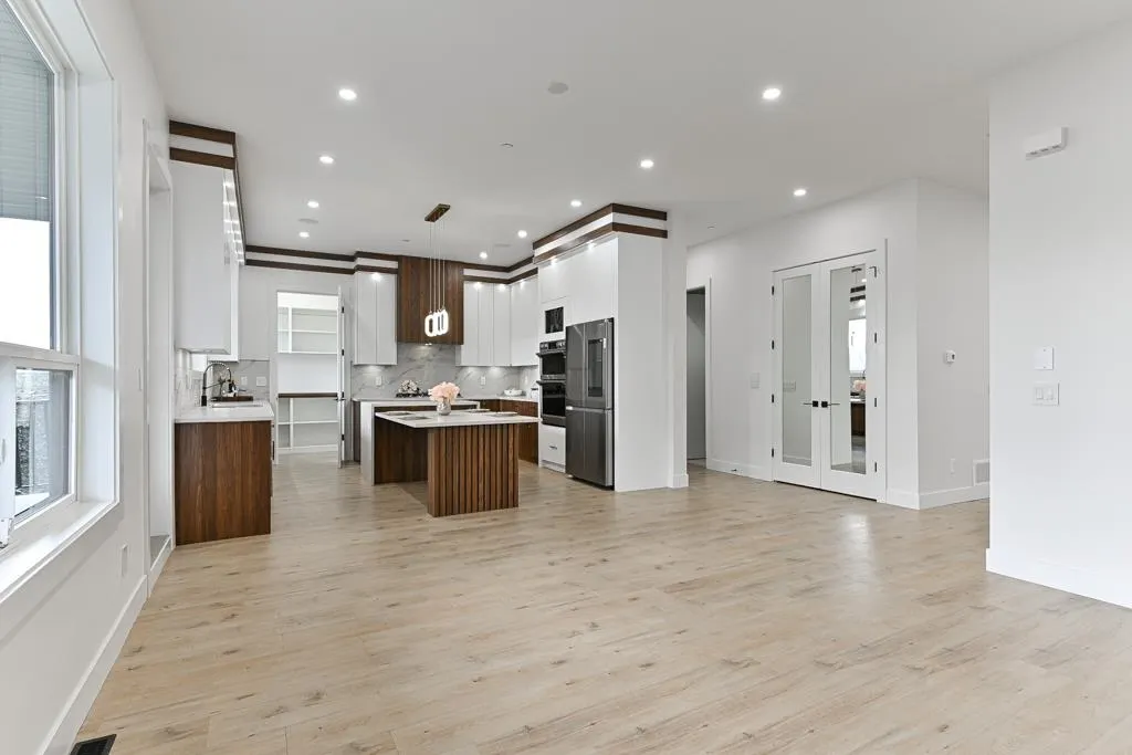 5289 Highview Drive