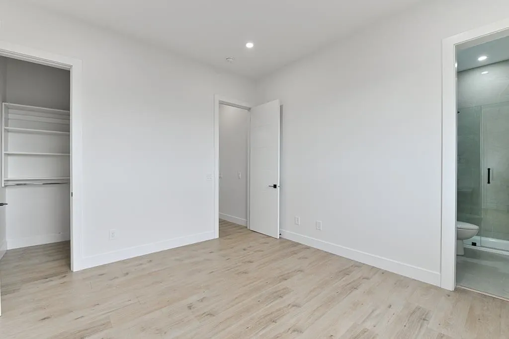 5289 Highview Drive