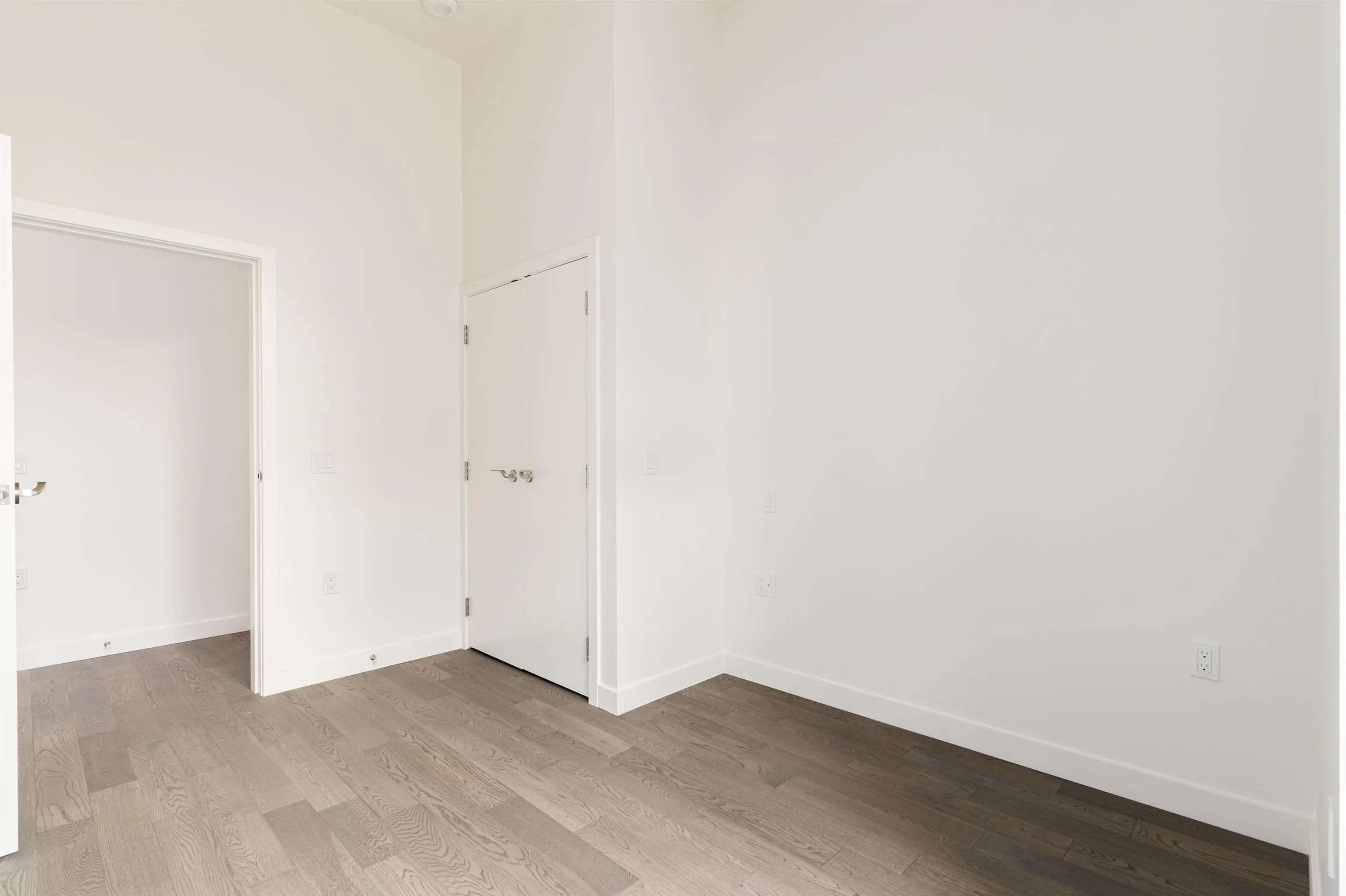 108 6833 Pearson Way