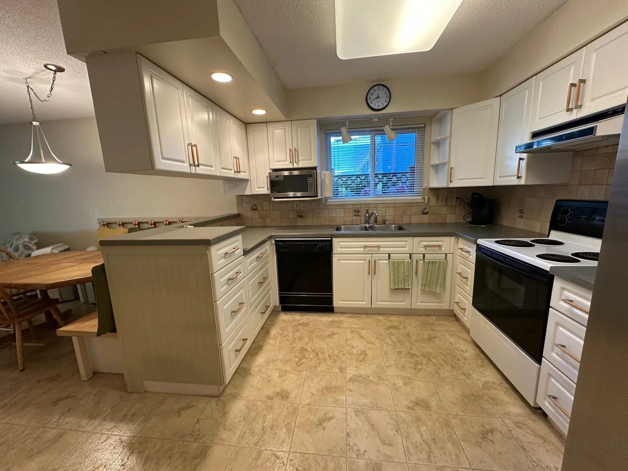 9360 Parksville Drive
