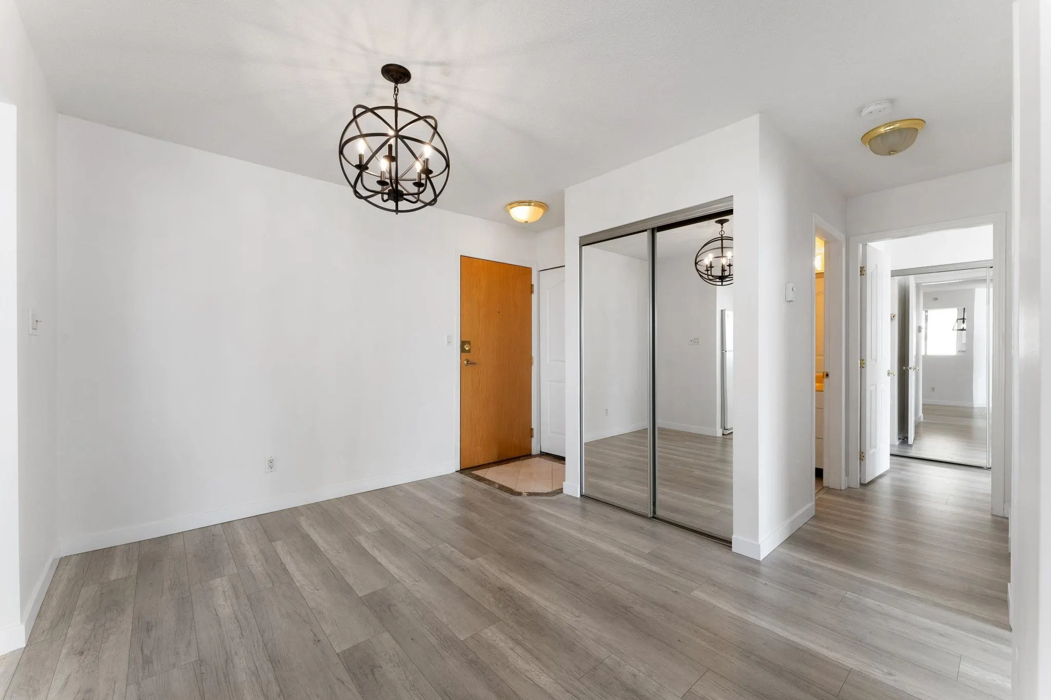 1105 8238 Saba Road