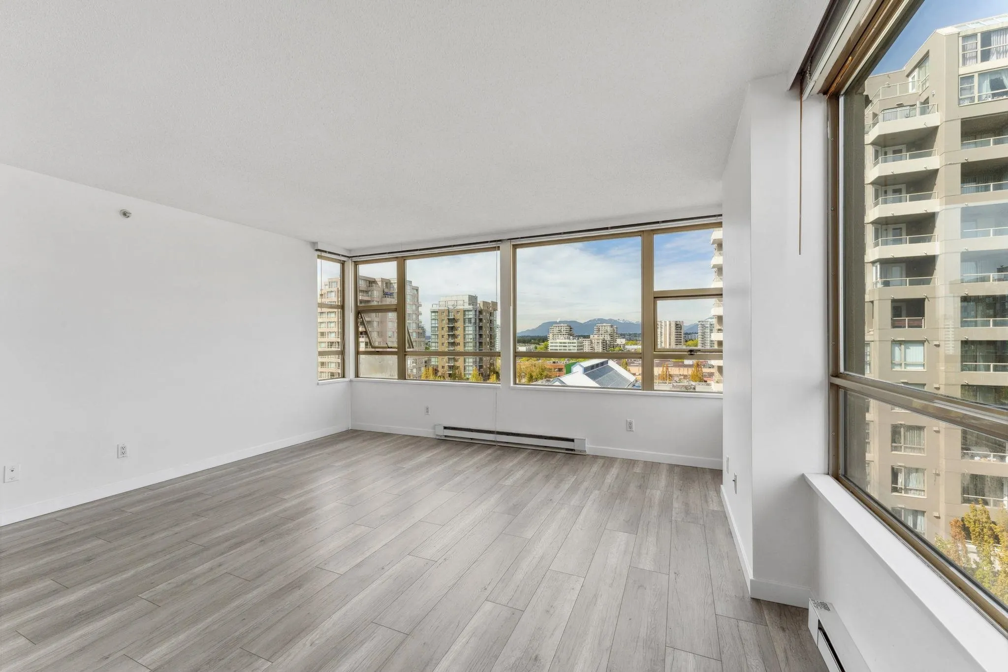 1105 8238 Saba Road