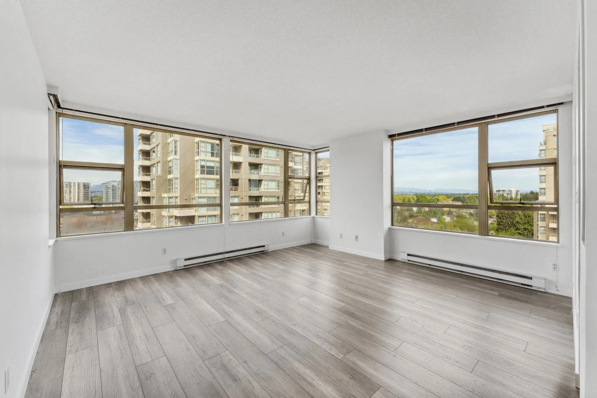 1105 8238 Saba Road