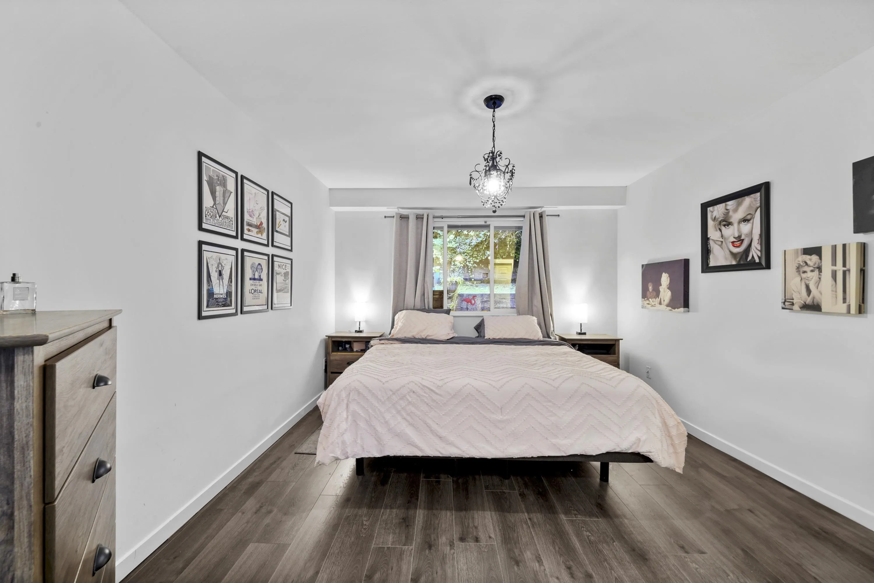 311 121 Shoreline Circle