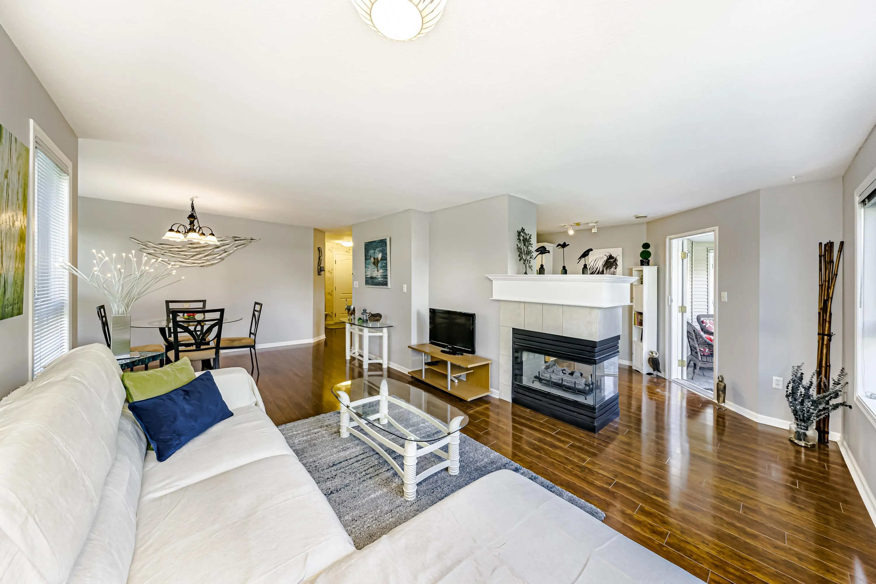 101 17727 58 Avenue