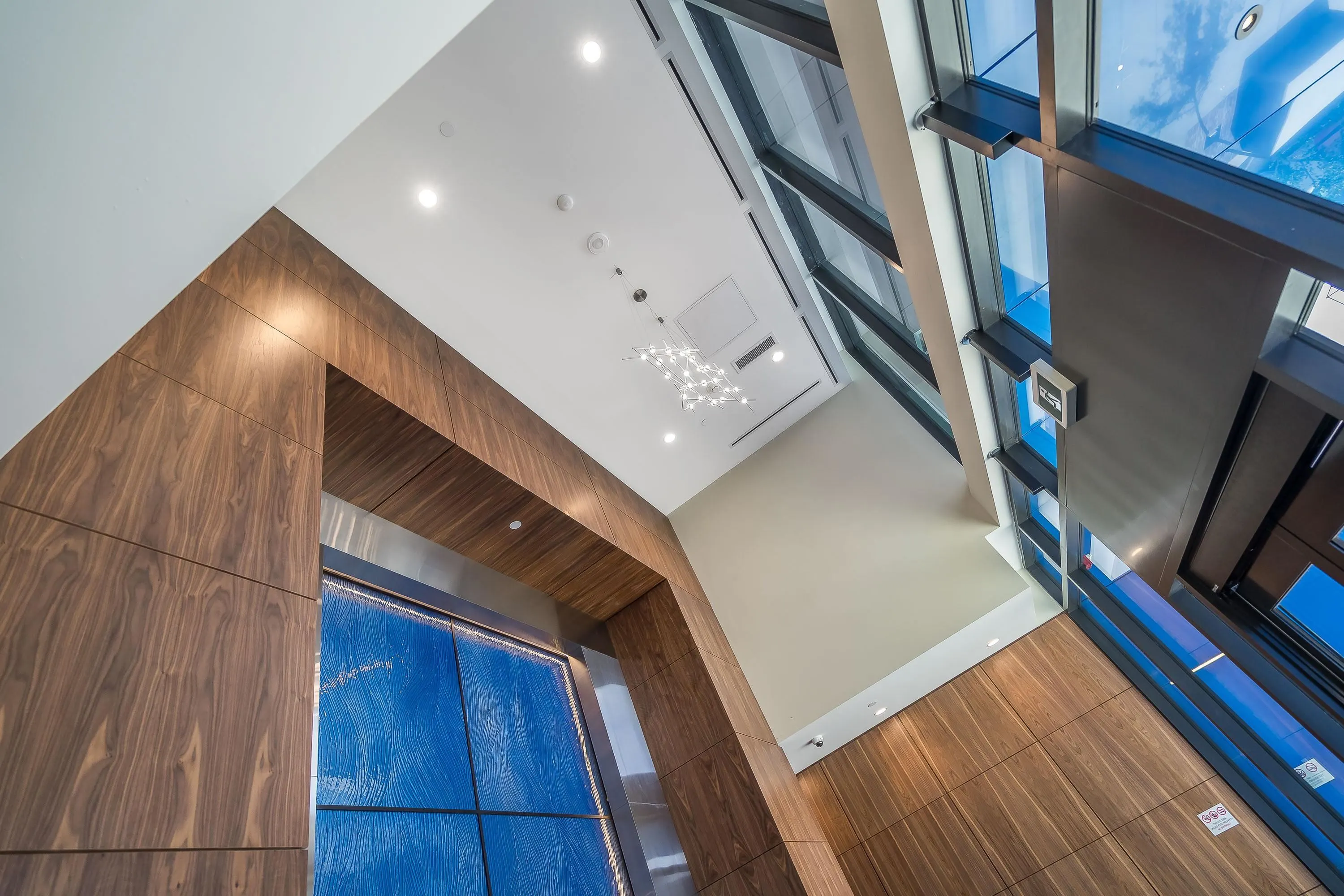 1108 1588 Johnston Road