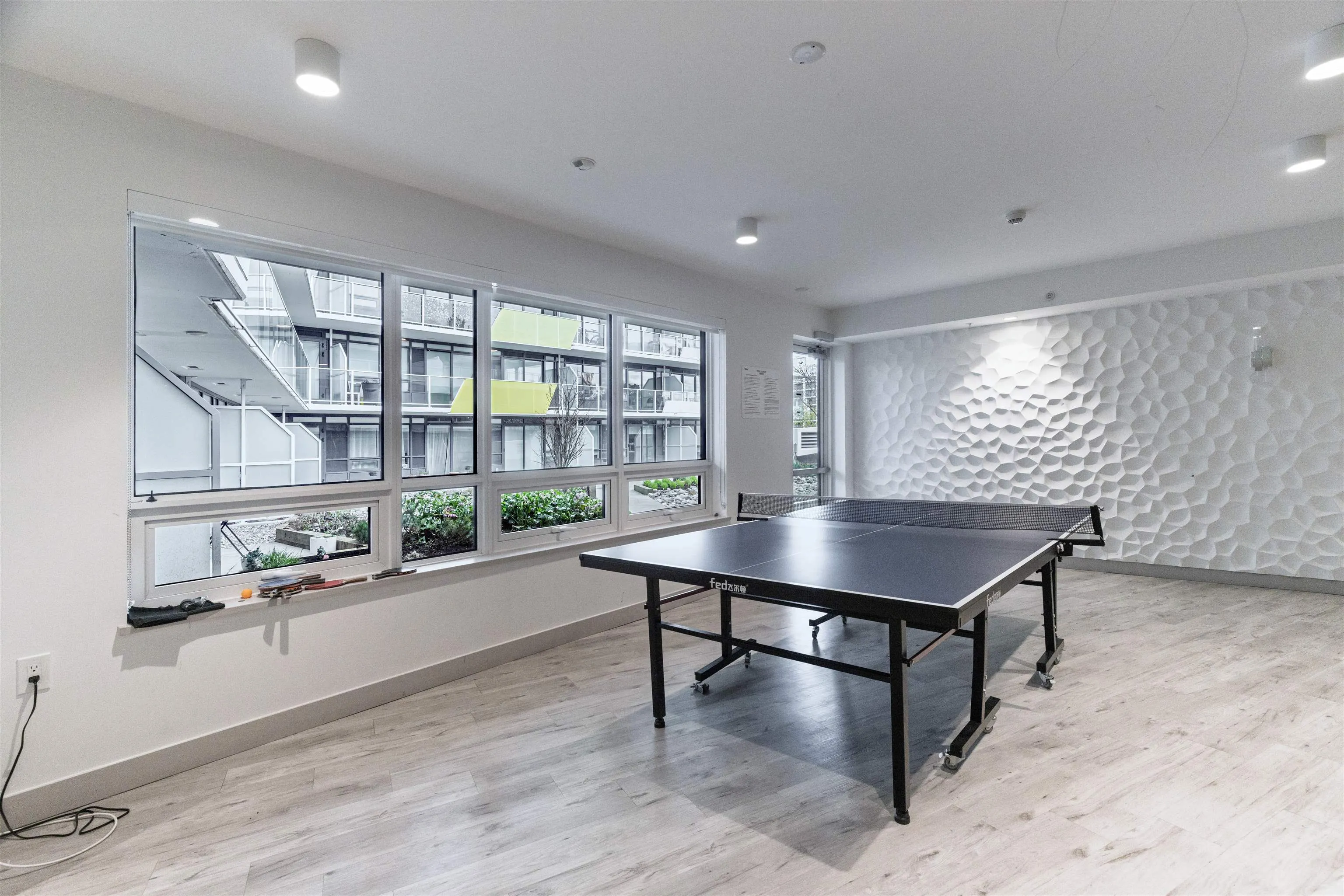 1204 5766 Gilbert Road