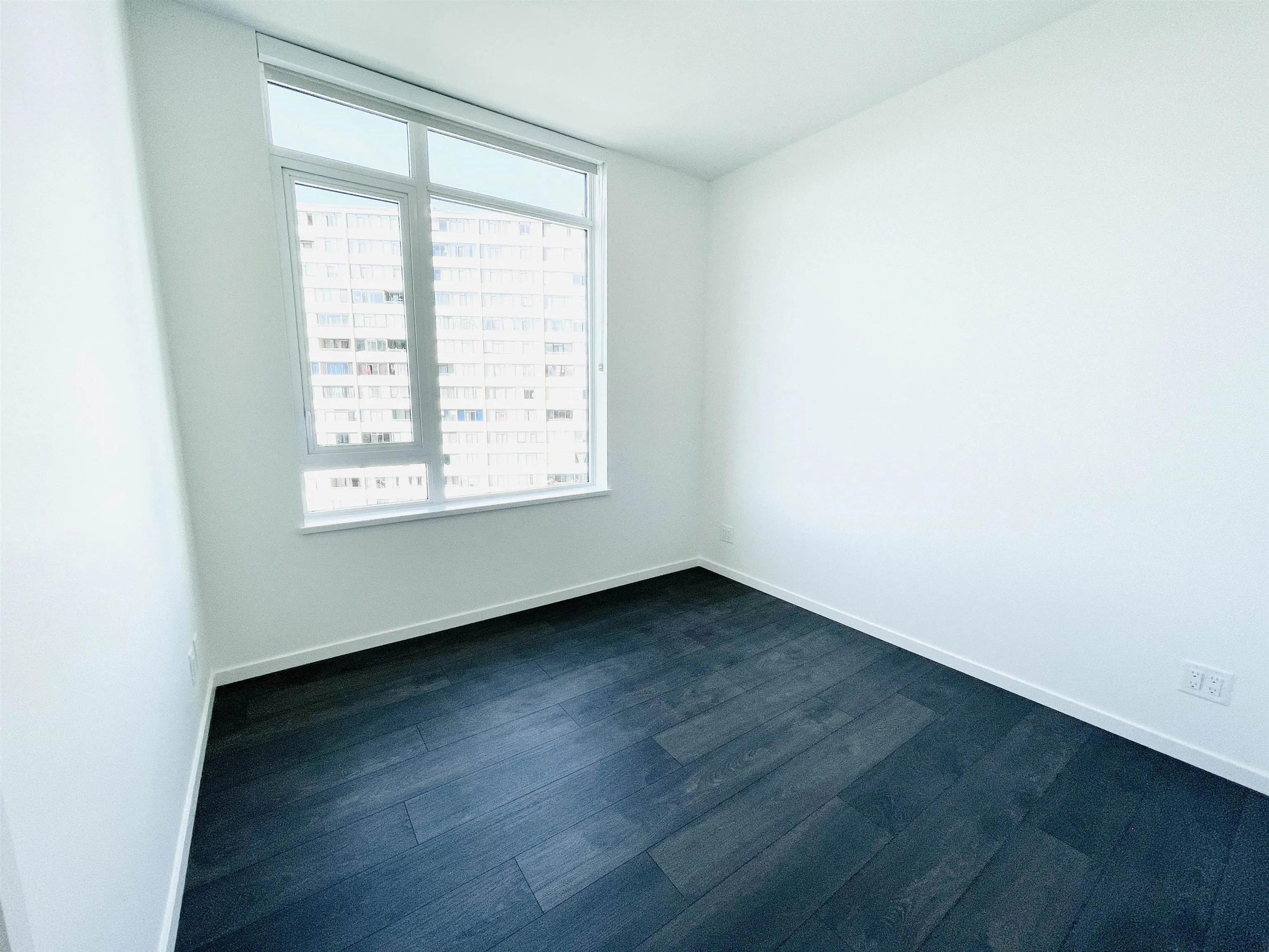 879 6600 Minoru Boulevard