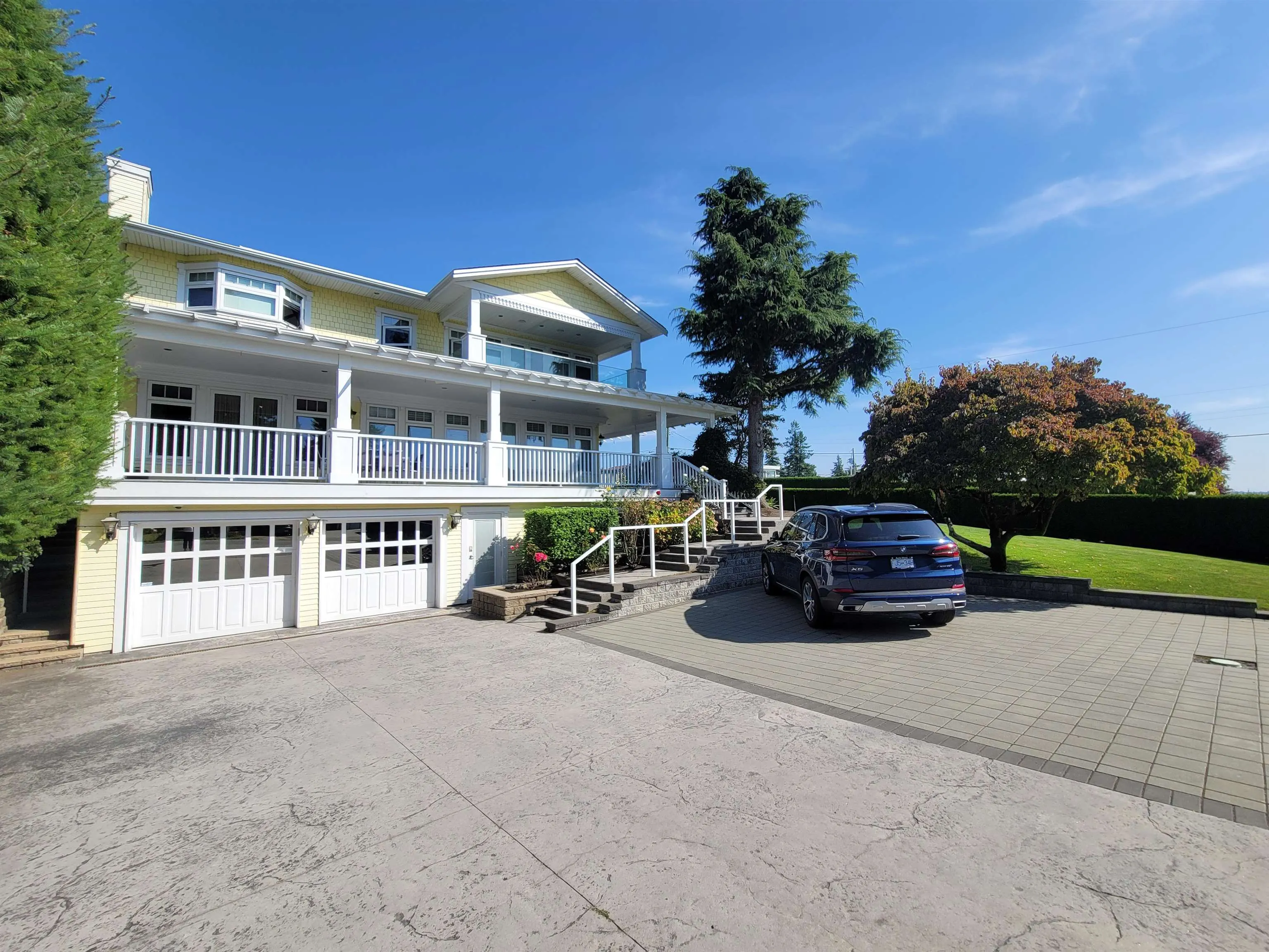 1121 Cypress Street