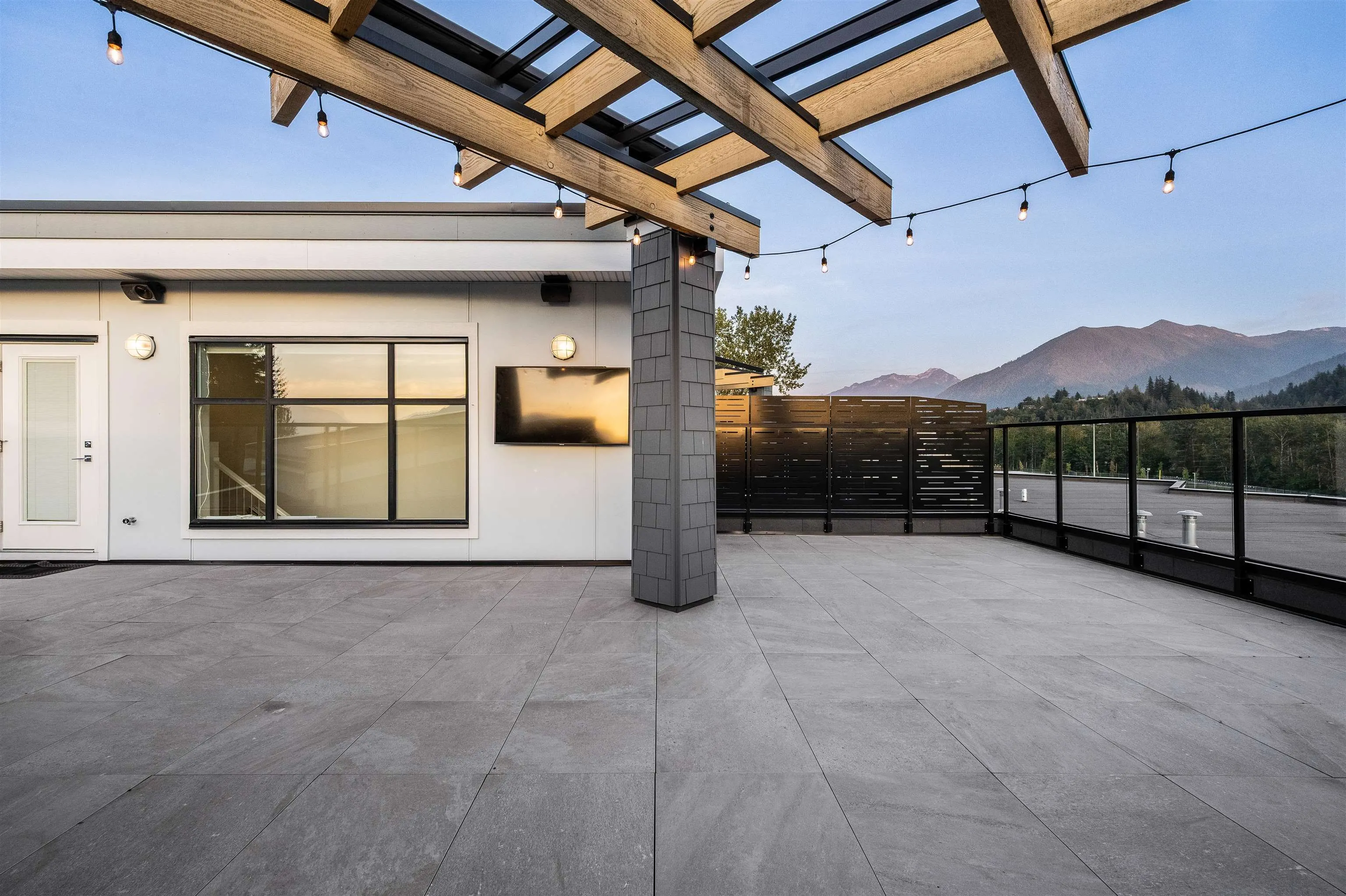 507 5380 Tyee Lane