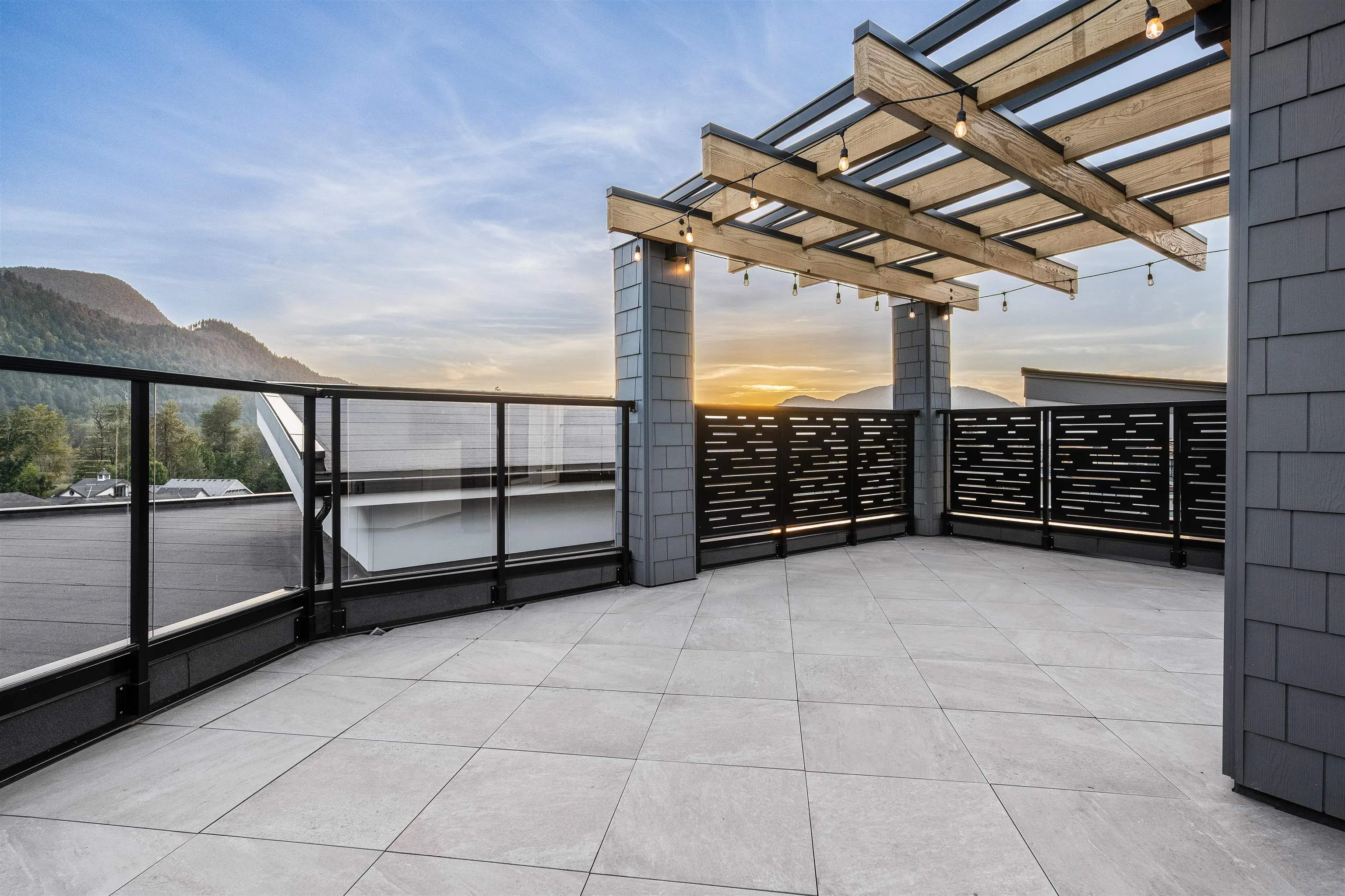 507 5380 Tyee Lane