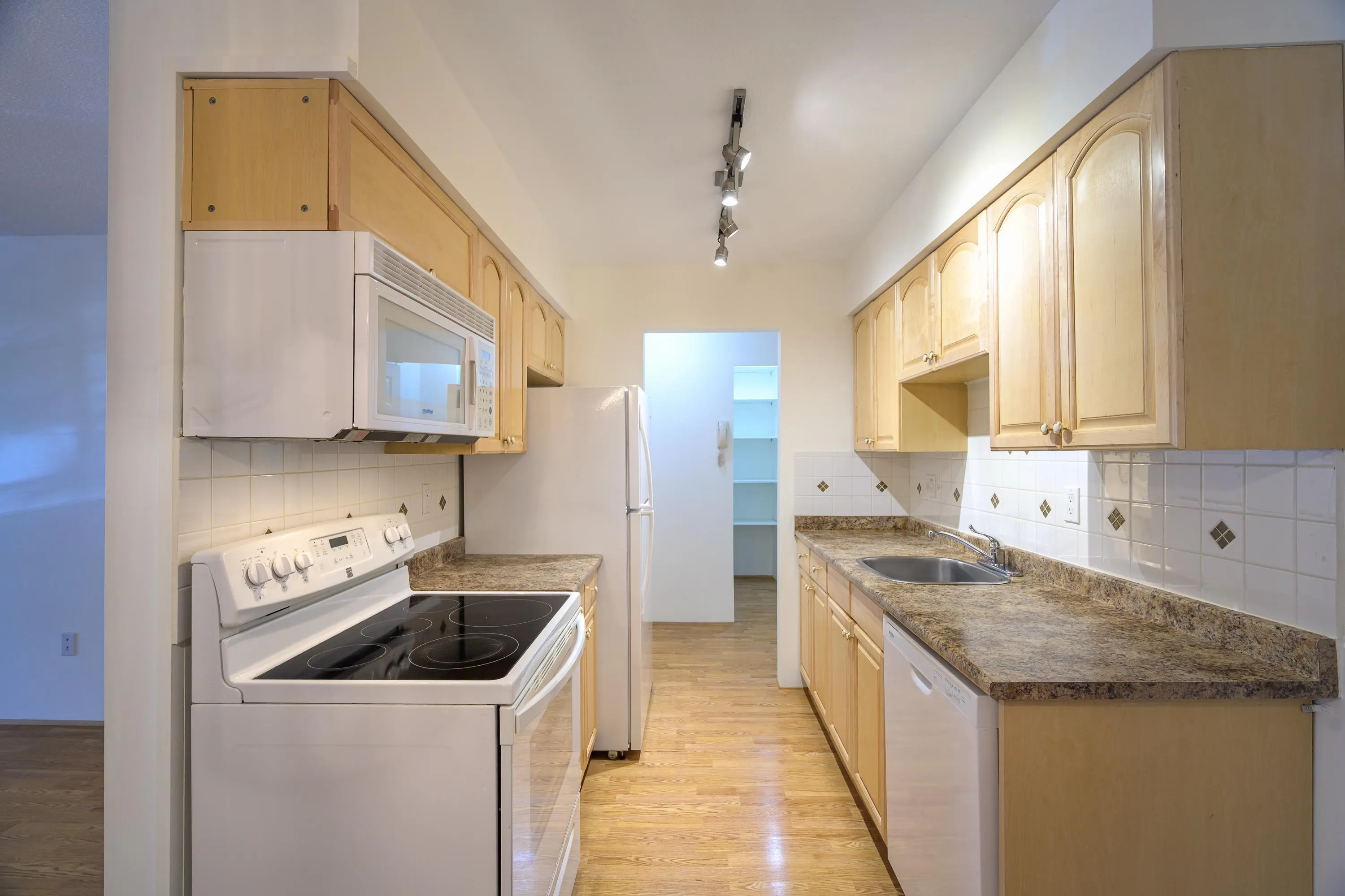308 1175 Ferguson Road