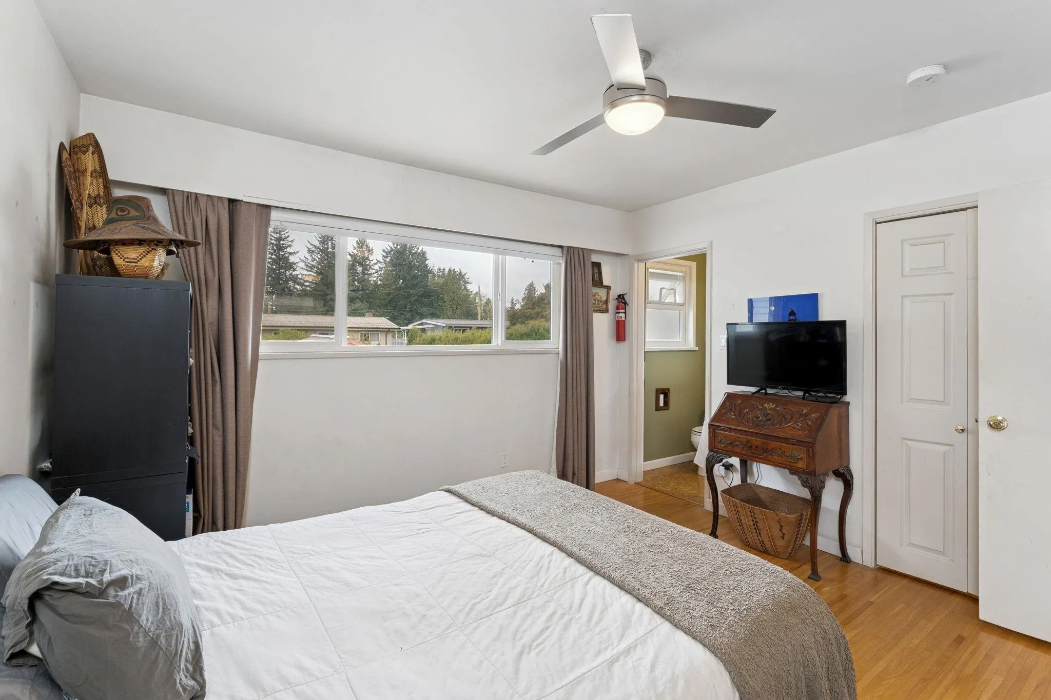 558 Draycott Street