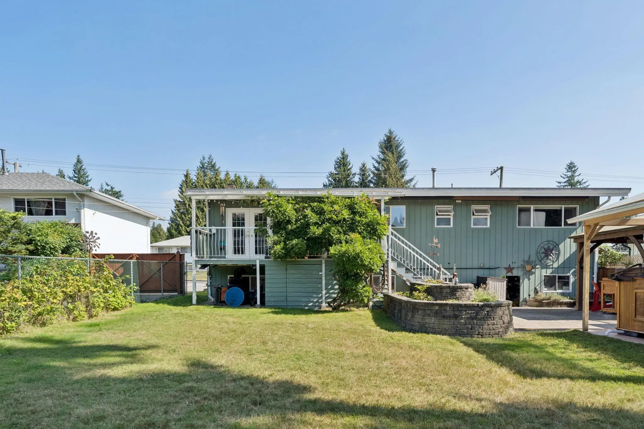 558 Draycott Street