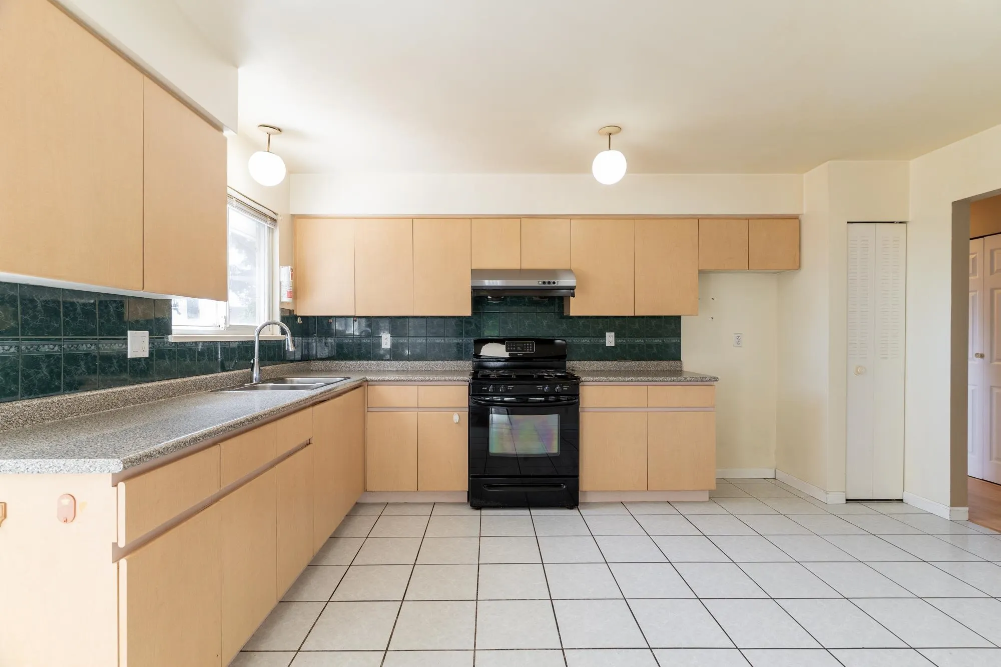 4418 Savoy Street