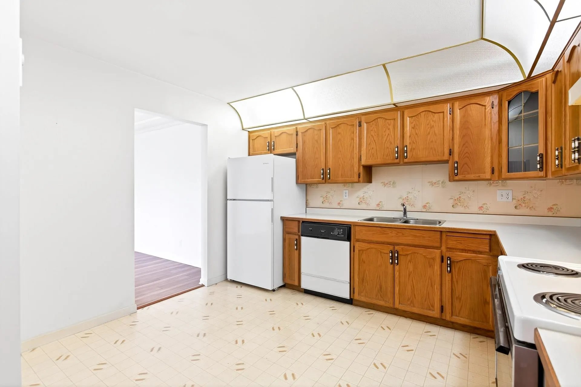 301 11601 227 Street