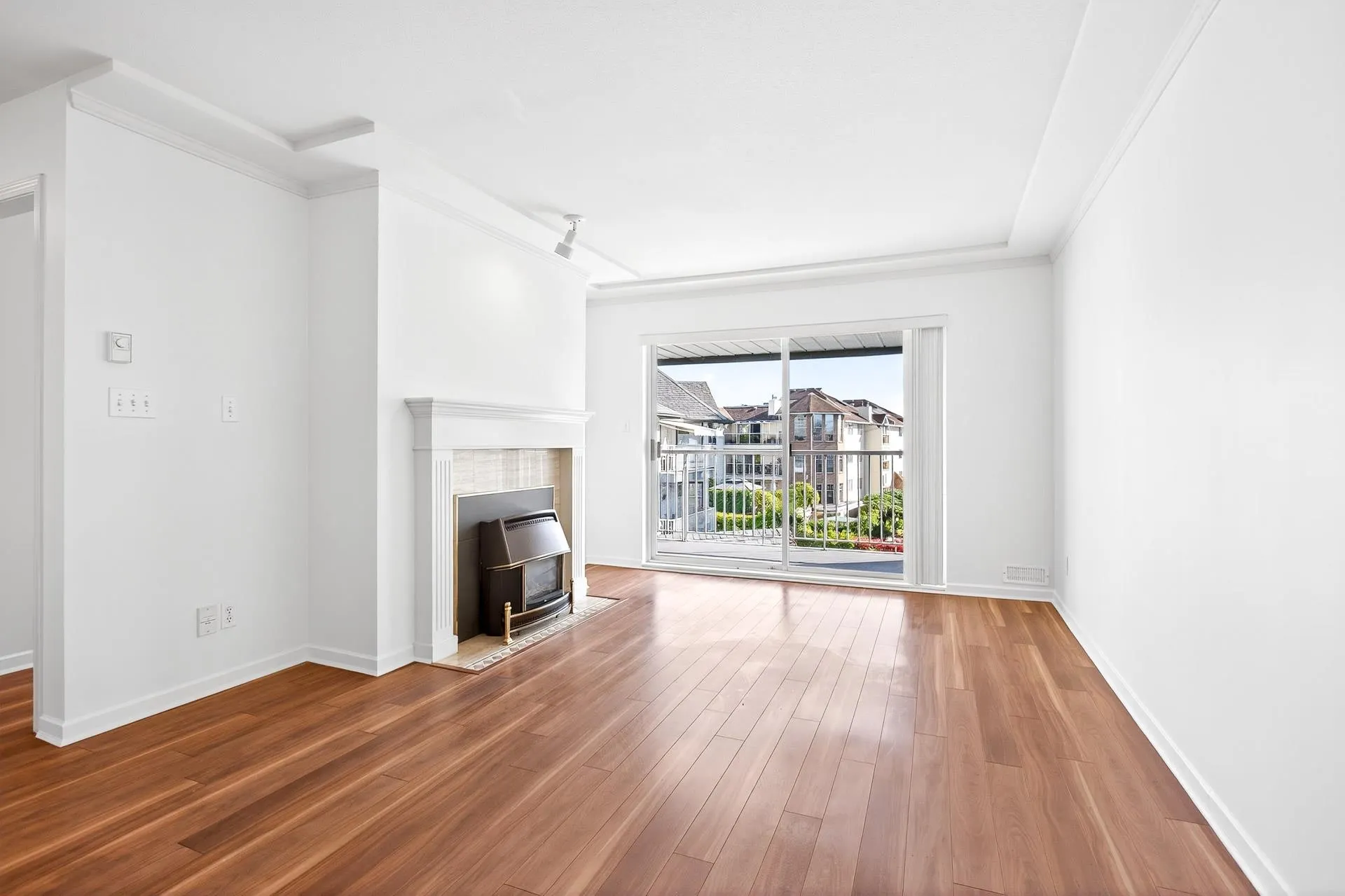 301 11601 227 Street