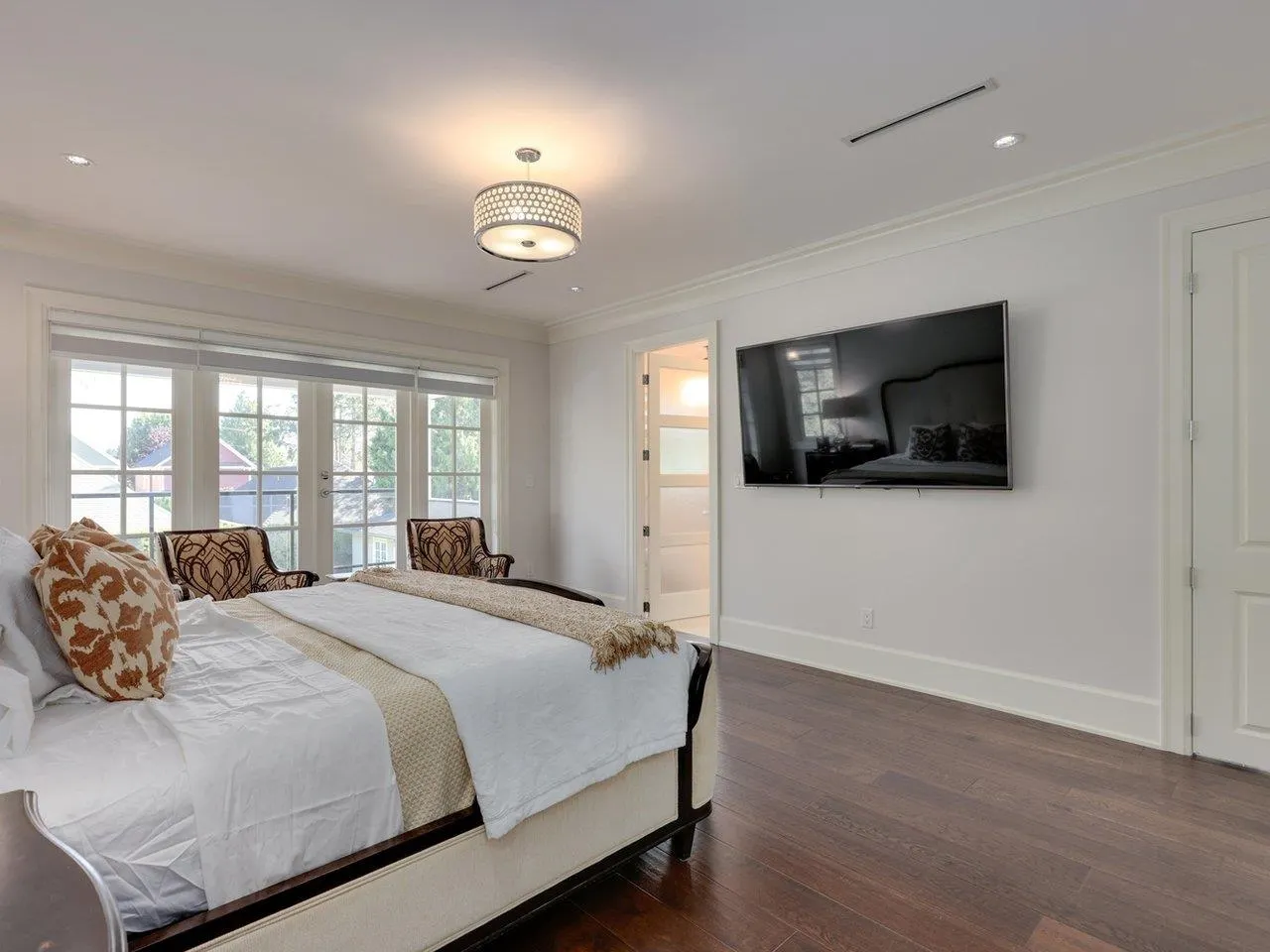 5064 Fenton Drive