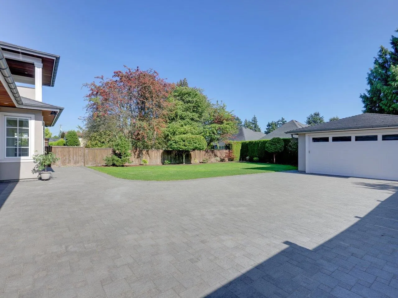 5064 Fenton Drive
