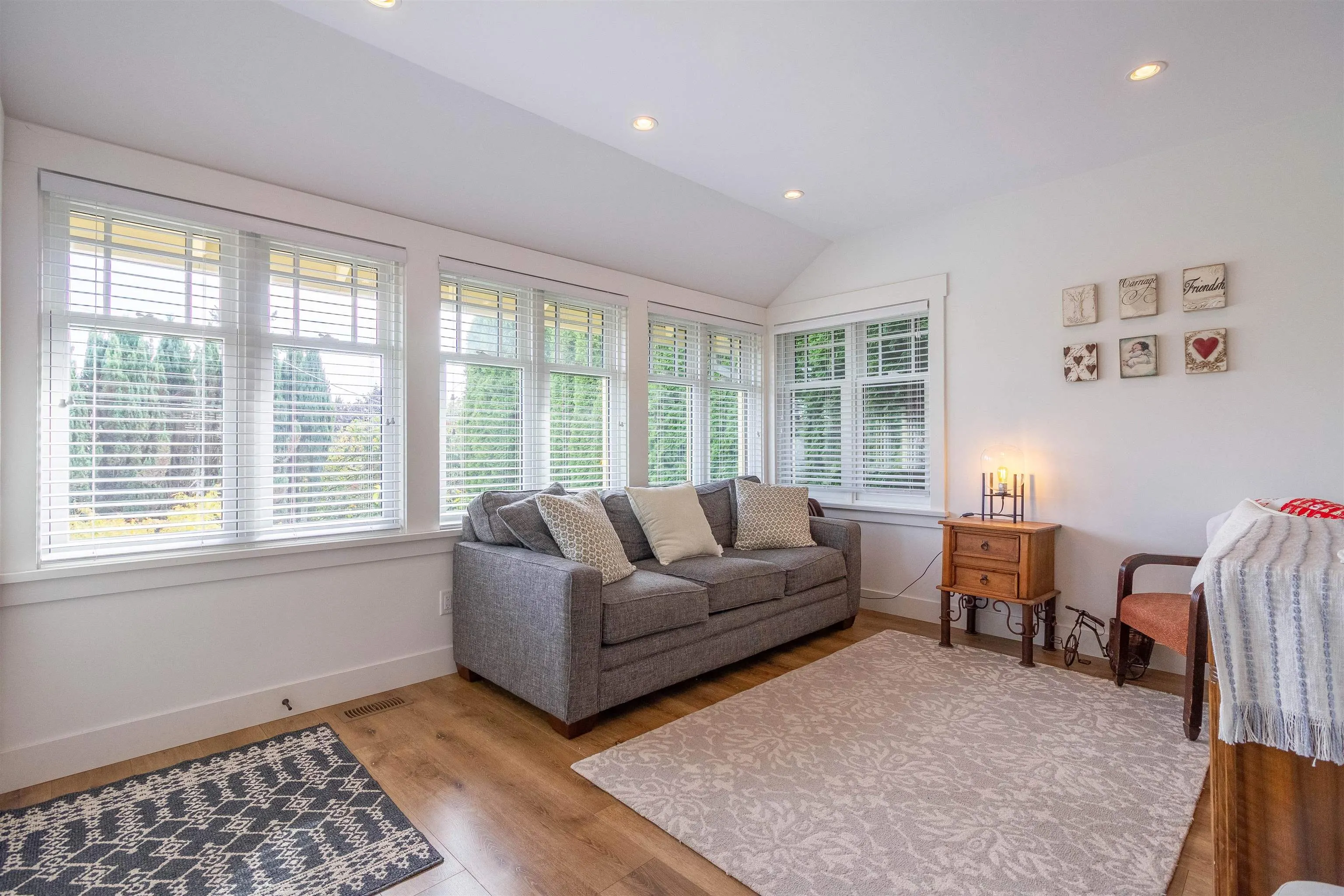 903 Walls Avenue