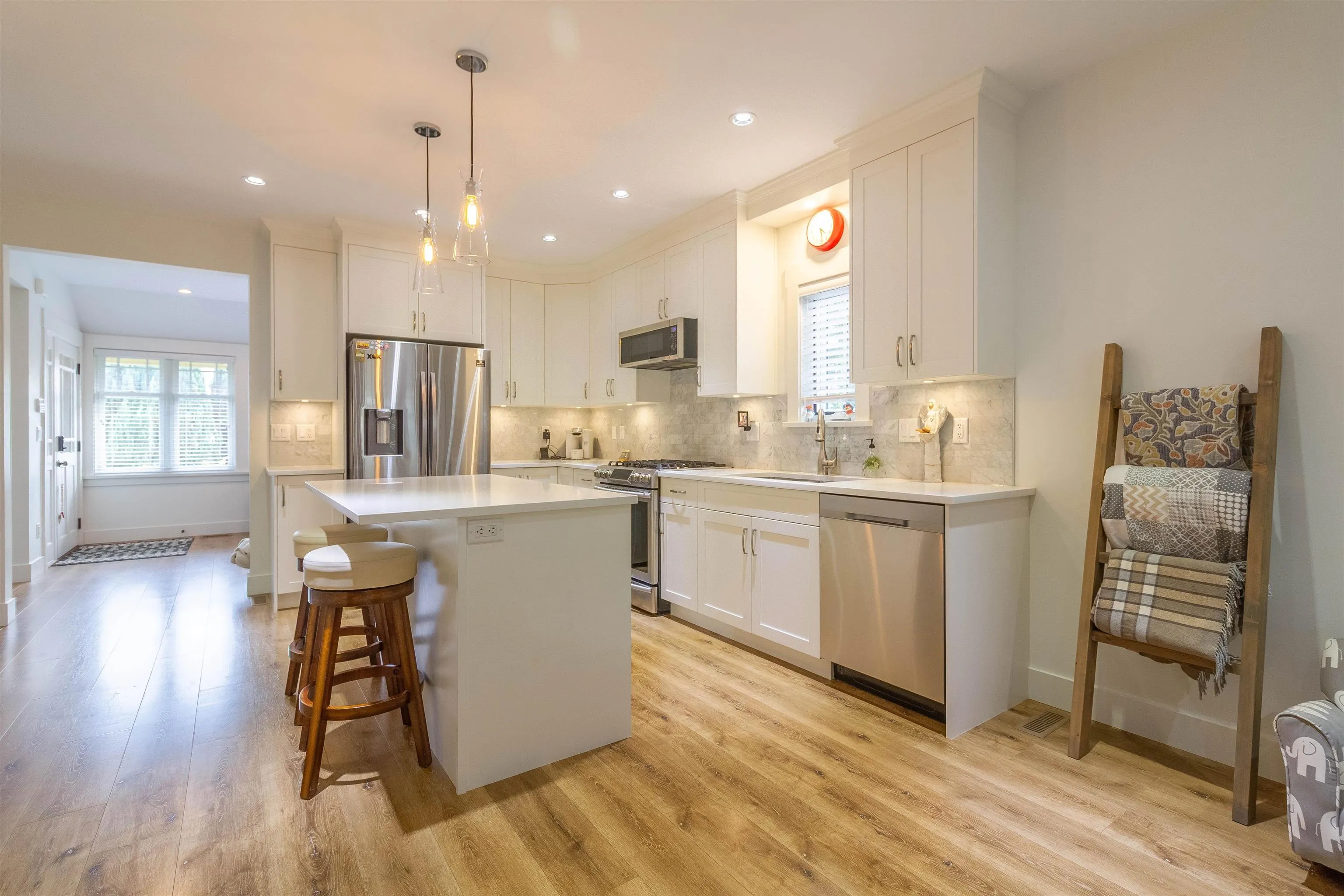 903 Walls Avenue