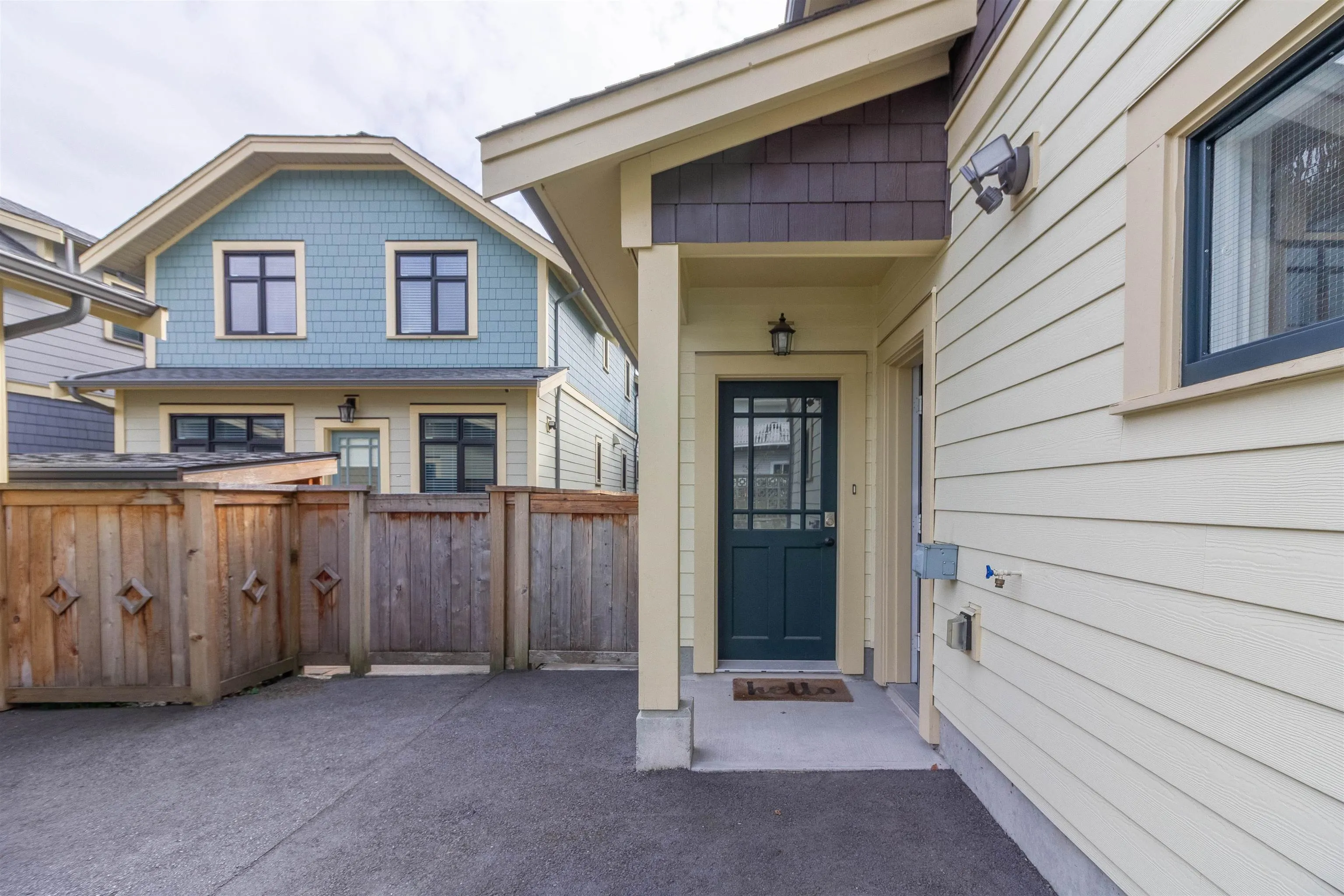 903 Walls Avenue