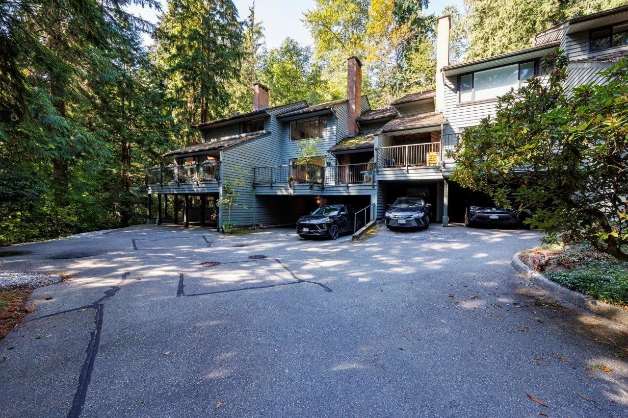 873 Hendecourt Road