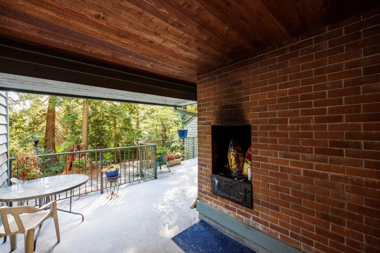 873 Hendecourt Road
