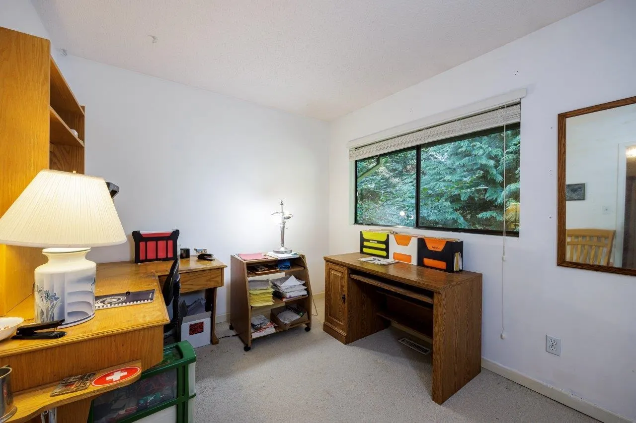 873 Hendecourt Road