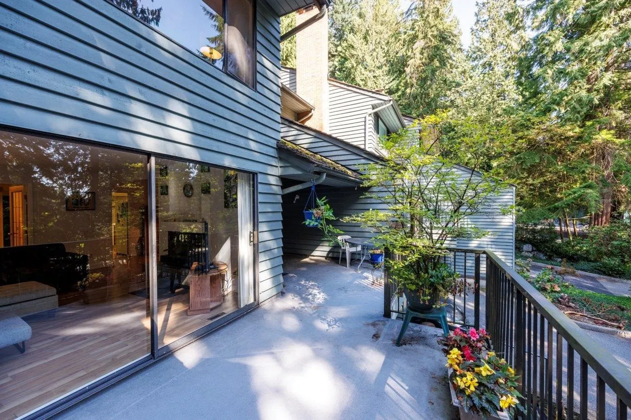 873 Hendecourt Road
