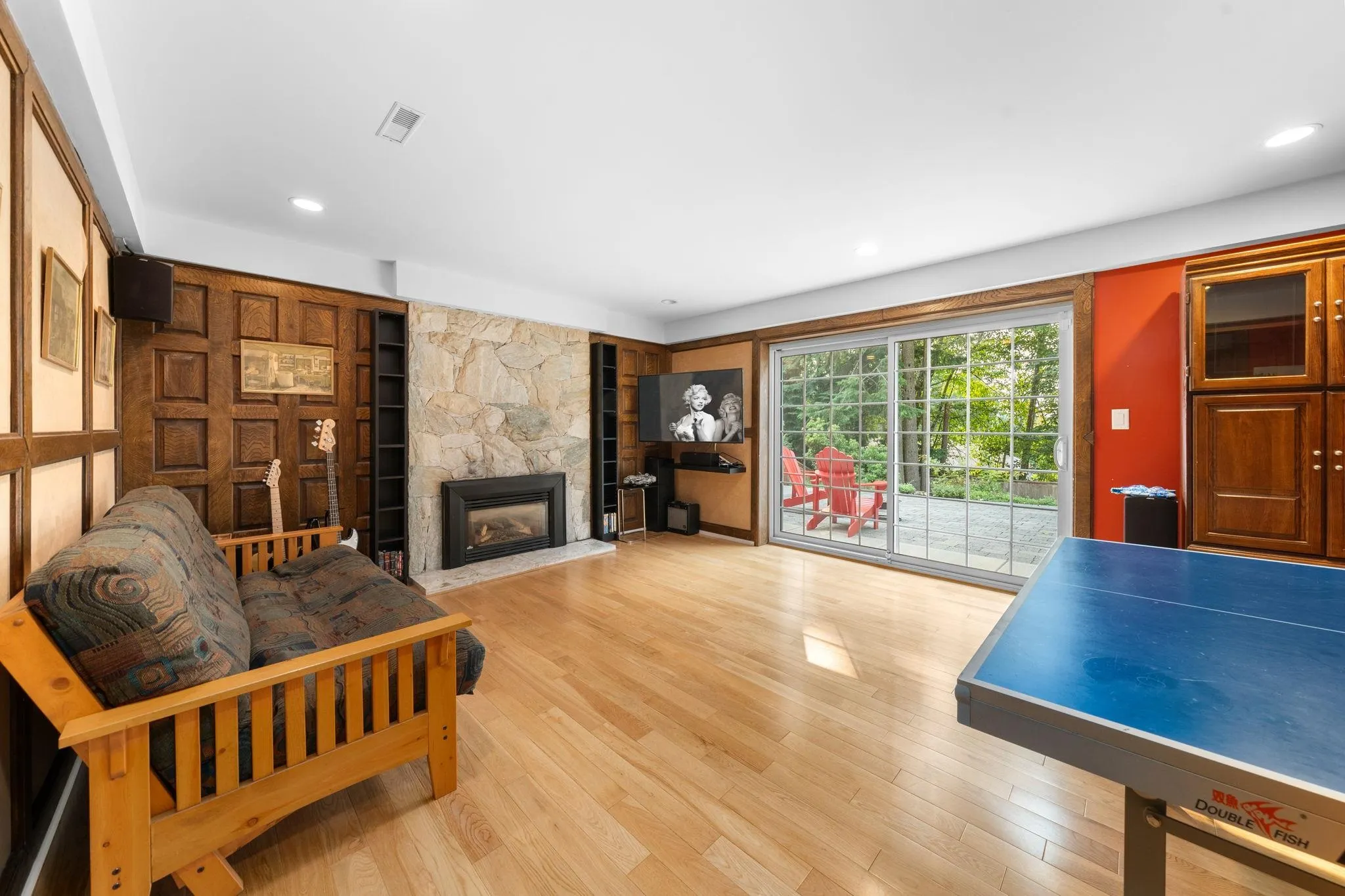 1967 Hyannis Drive