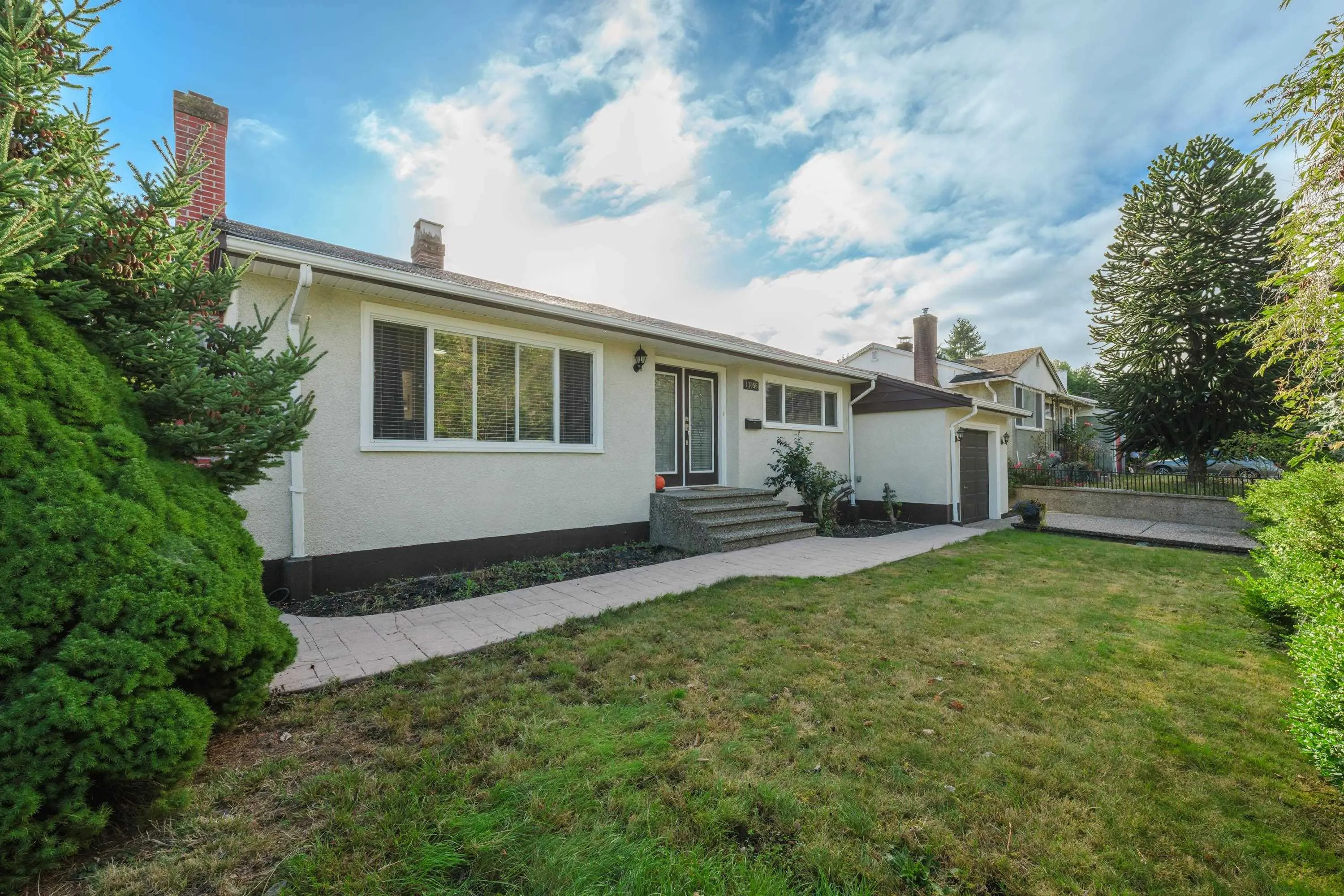 11056 135a Street