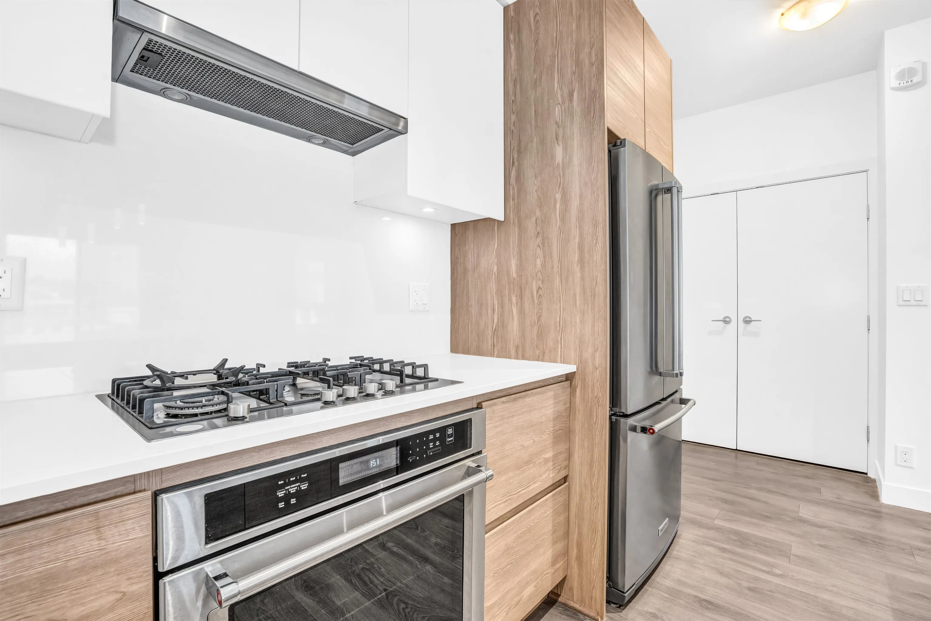 502 4468 Dawson Street