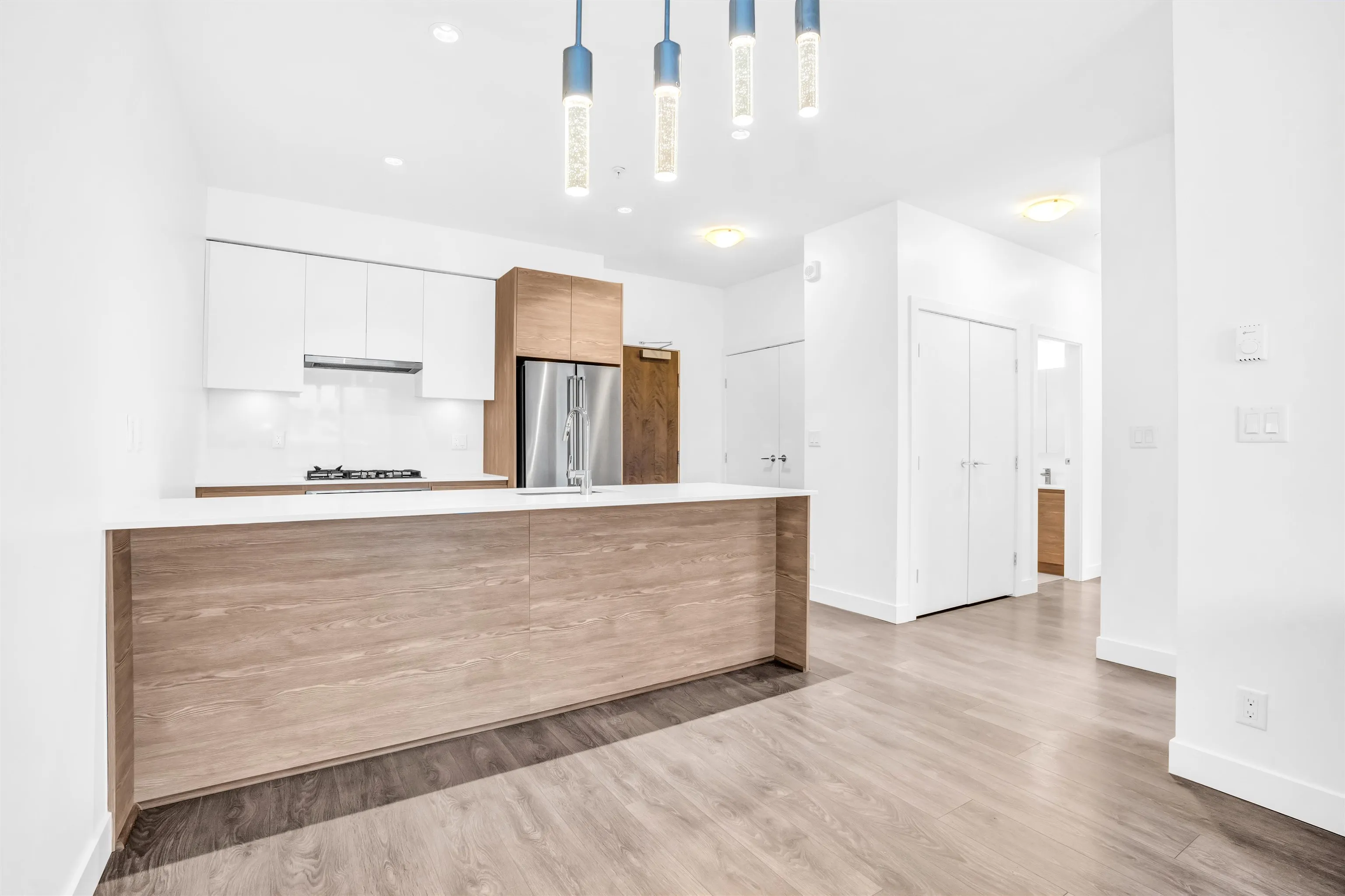 502 4468 Dawson Street