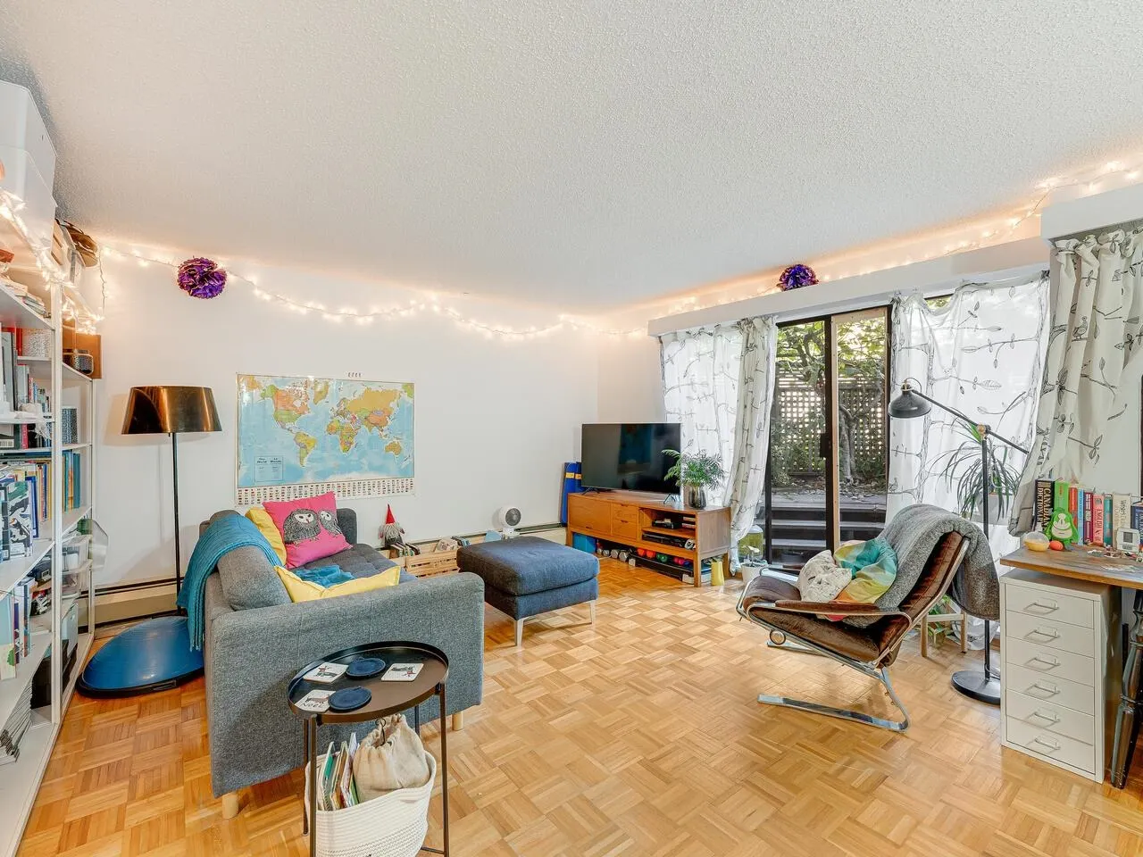 103 4941 Lougheed Highway