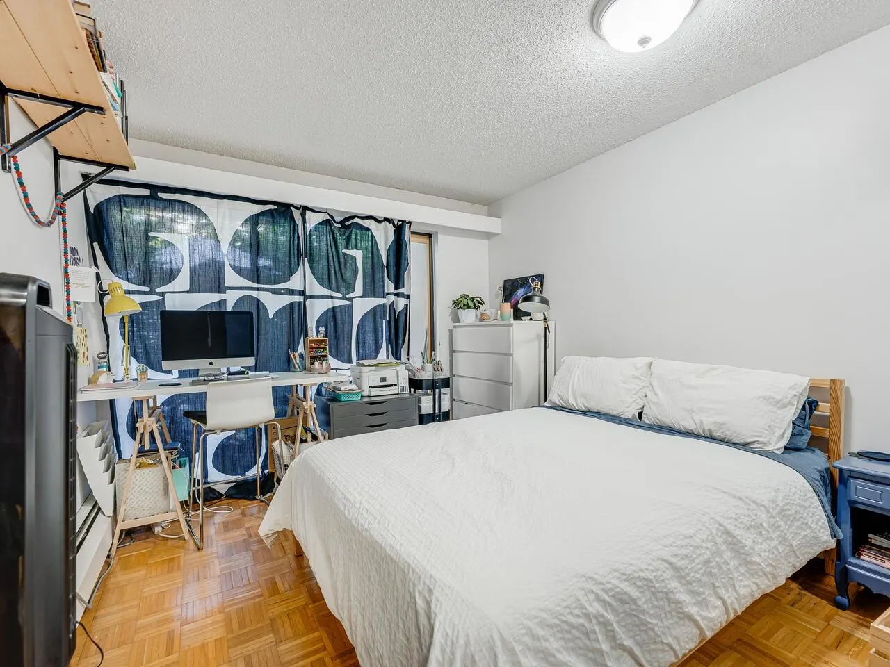 103 4941 Lougheed Highway