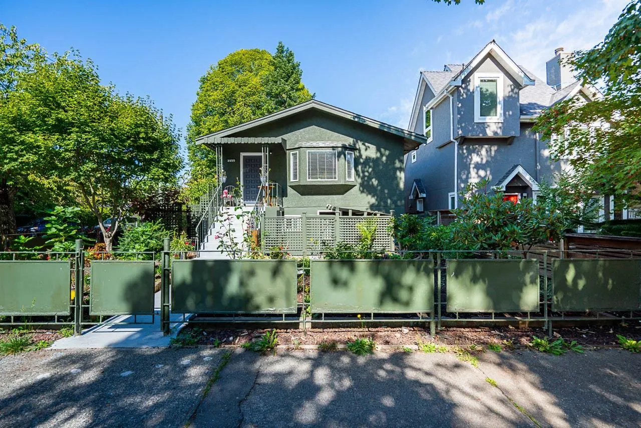 3099 W 6th Avenue