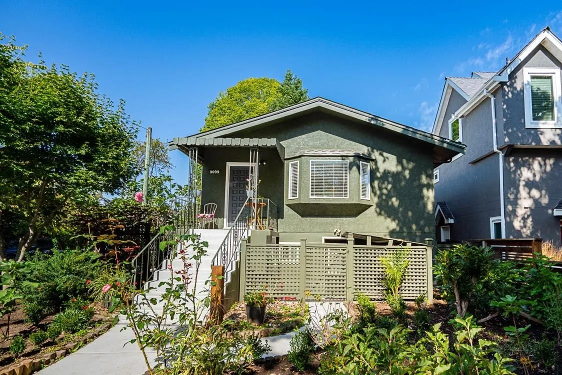 3099 W 6th Avenue
