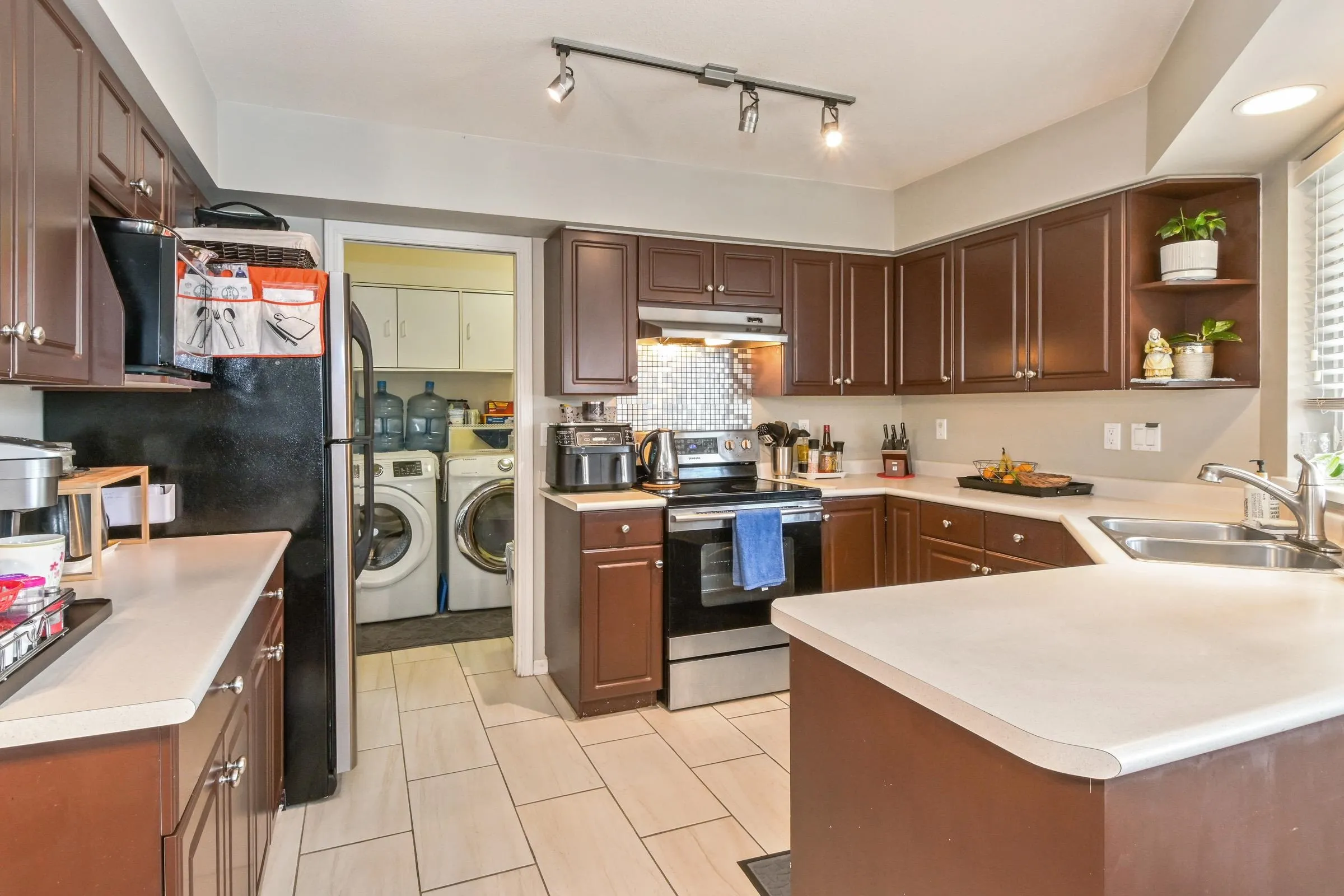 117 31406 Upper Maclure Road