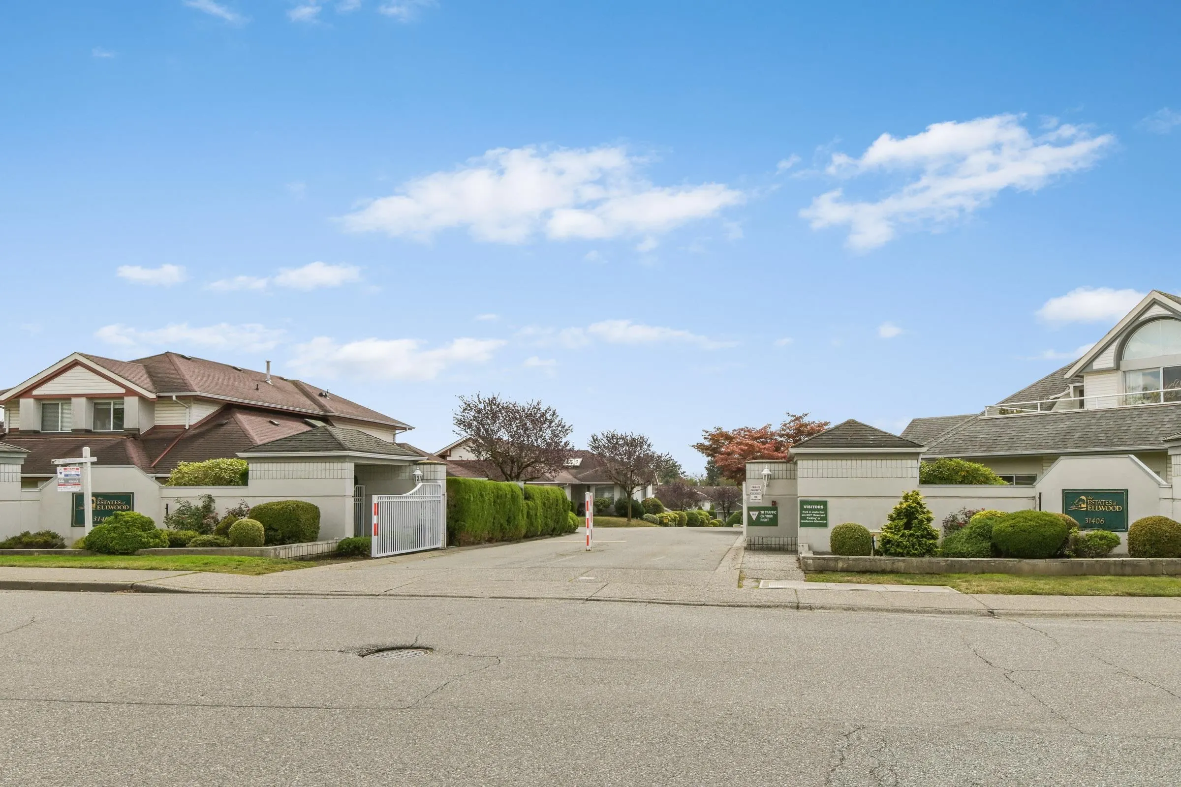 117 31406 Upper Maclure Road