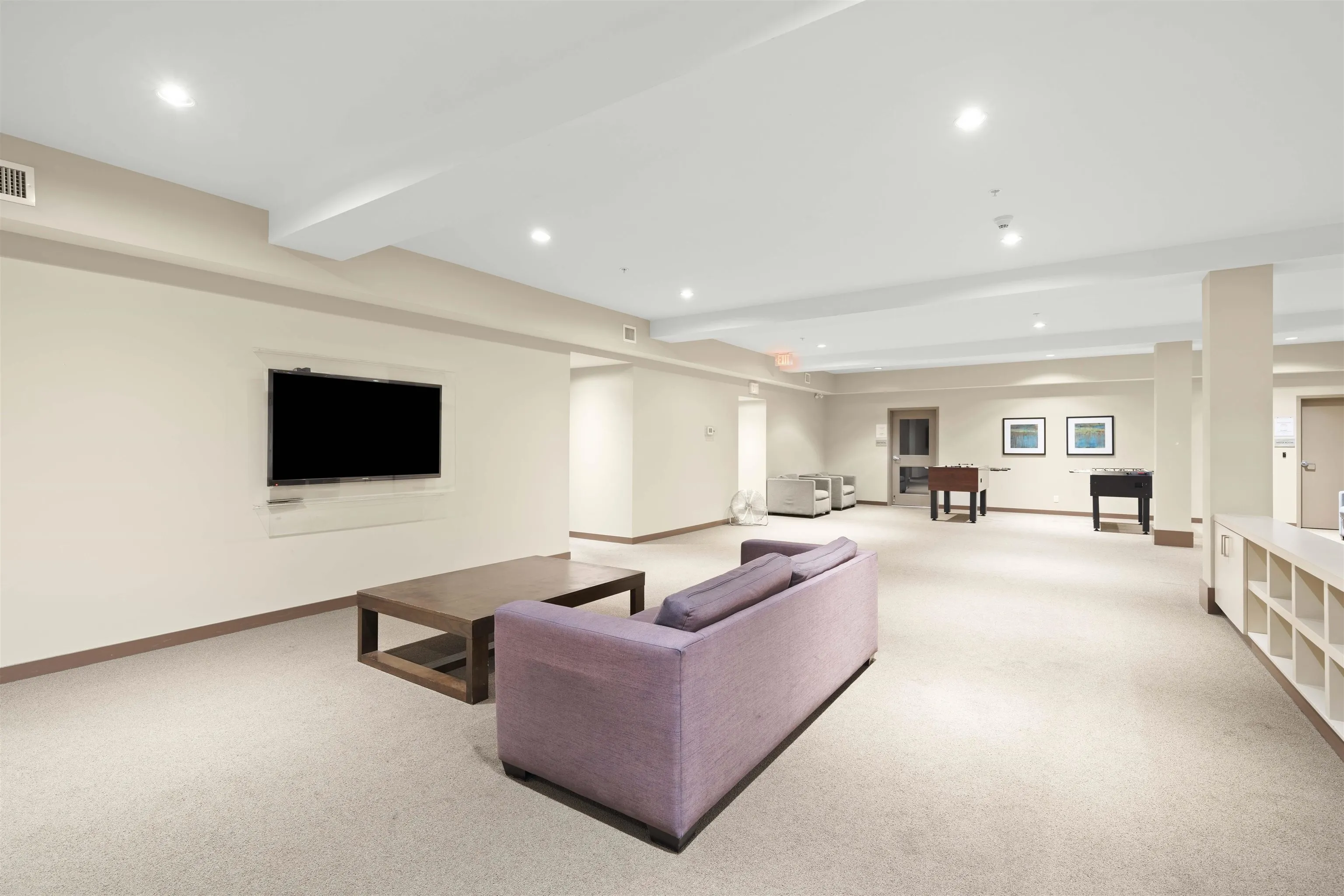 306 1152 Windsor Mews