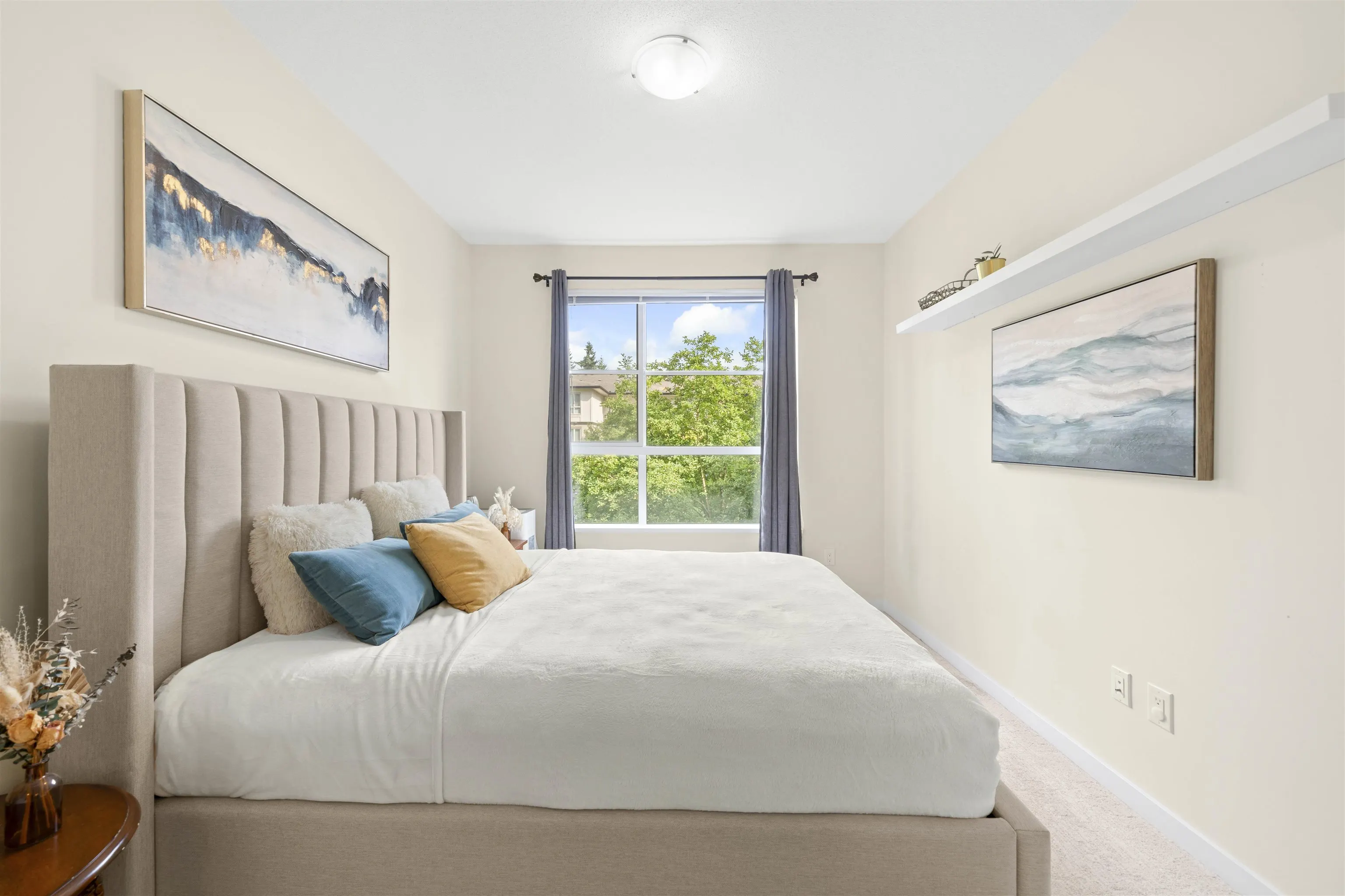 306 1152 Windsor Mews